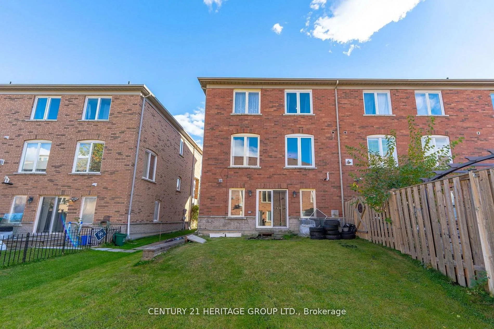 Photo 38 of 18 Orchid Road, Markham, Commerce Valley — HOMEH