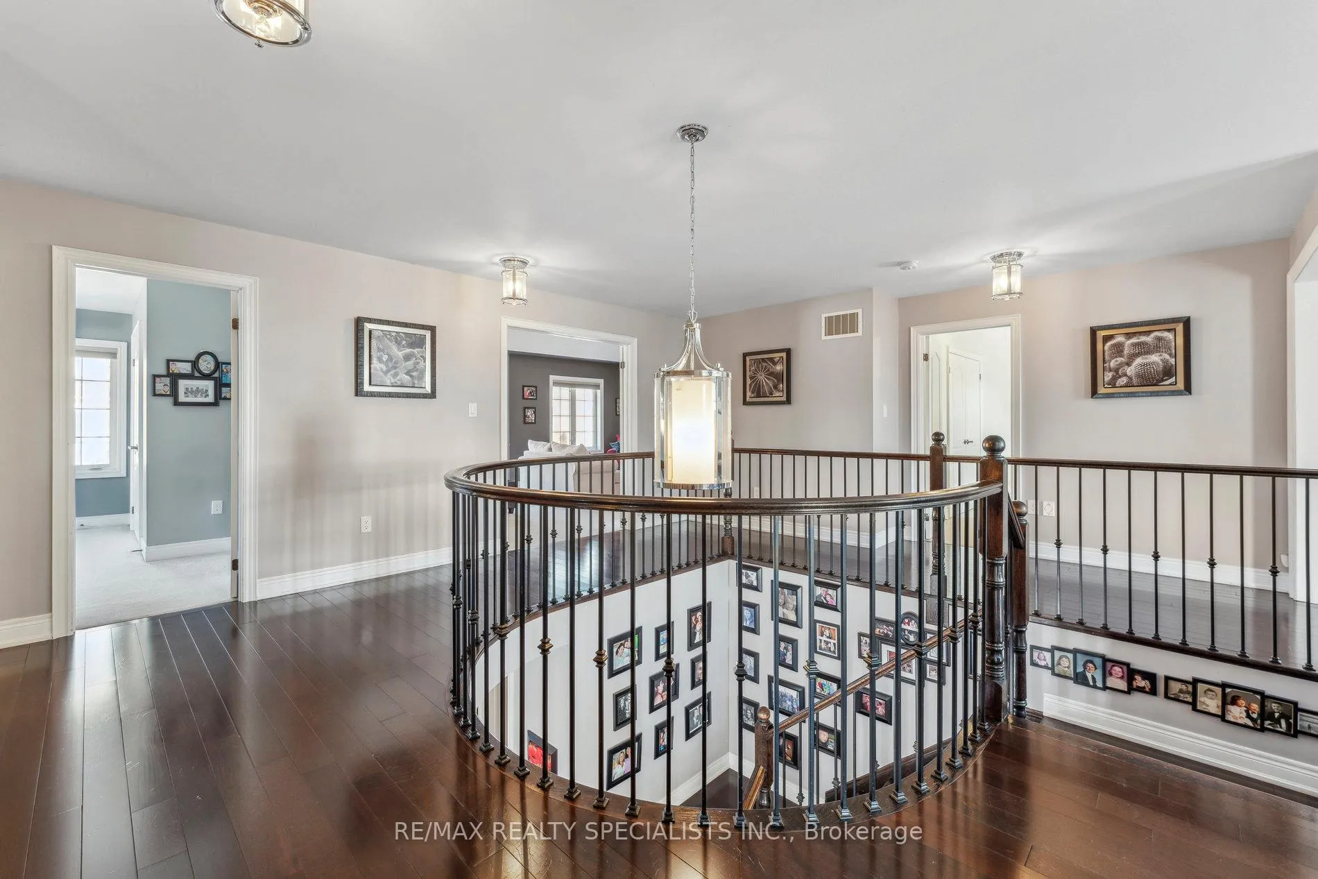 Photo 12 of 9 Flanders Road, Brampton, Credit Valley — HOMEH