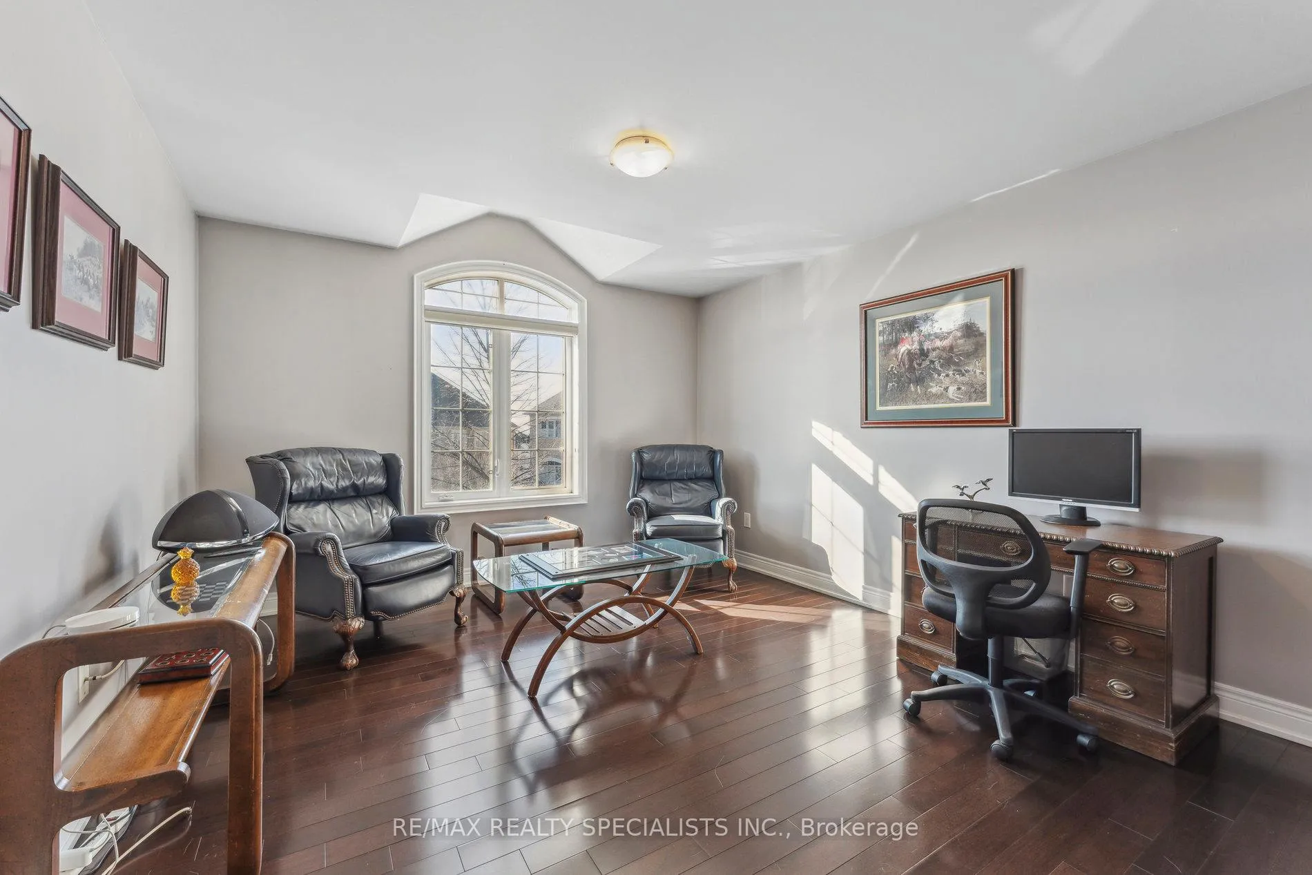 Photo 25 of 9 Flanders Road, Brampton, Credit Valley — HOMEH