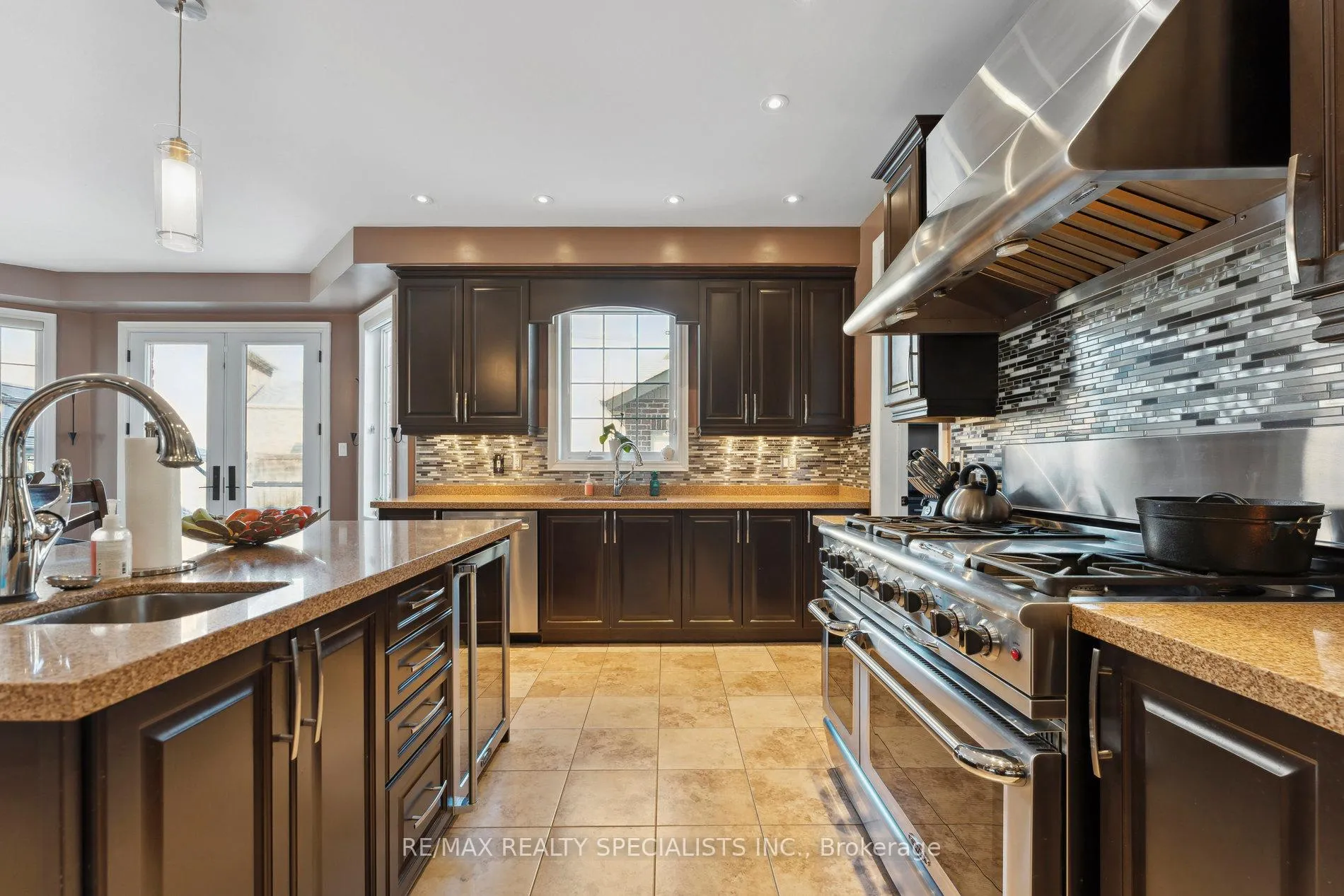 Photo 27 of 9 Flanders Road, Brampton, Credit Valley — HOMEH