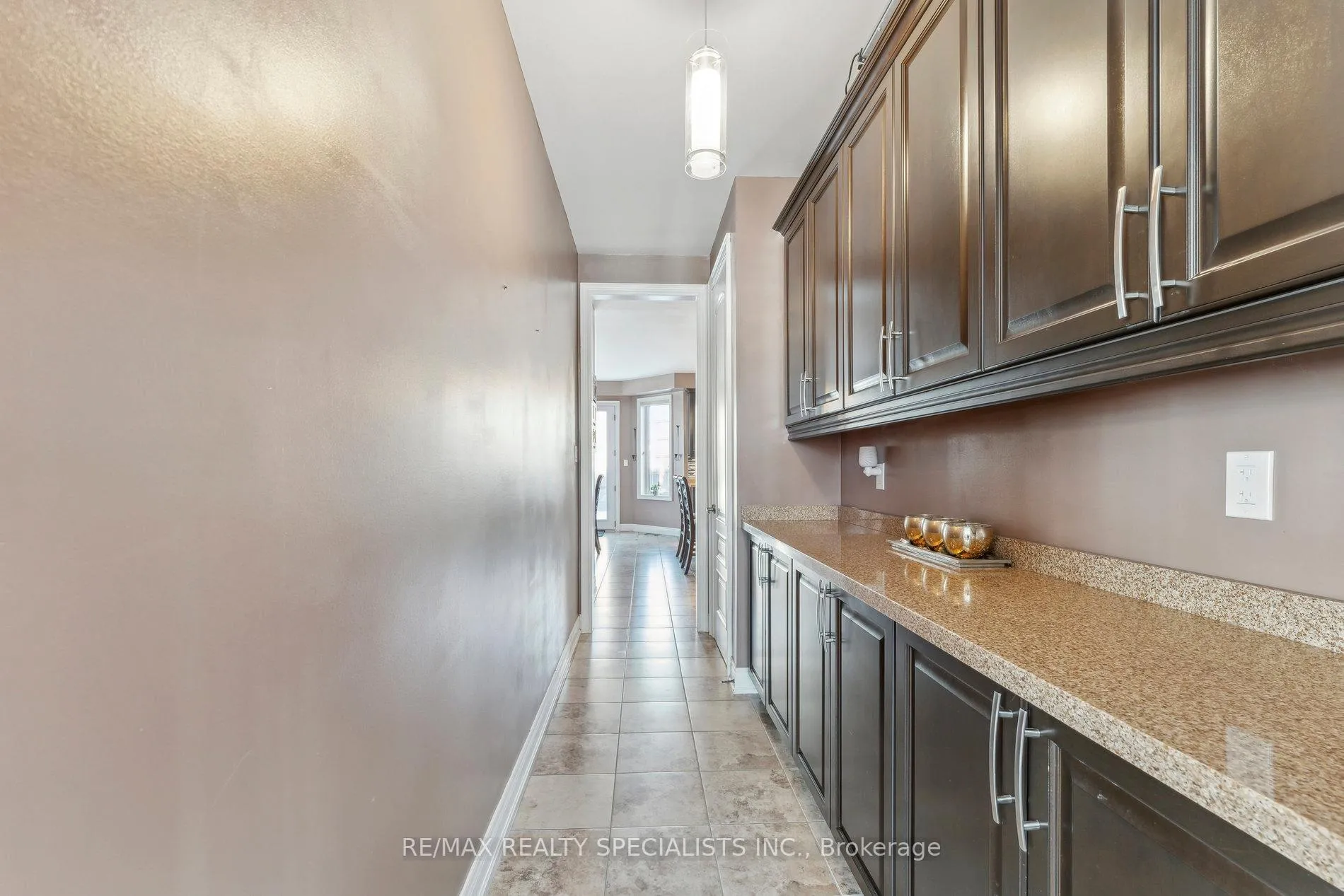 Photo 38 of 9 Flanders Road, Brampton, Credit Valley — HOMEH