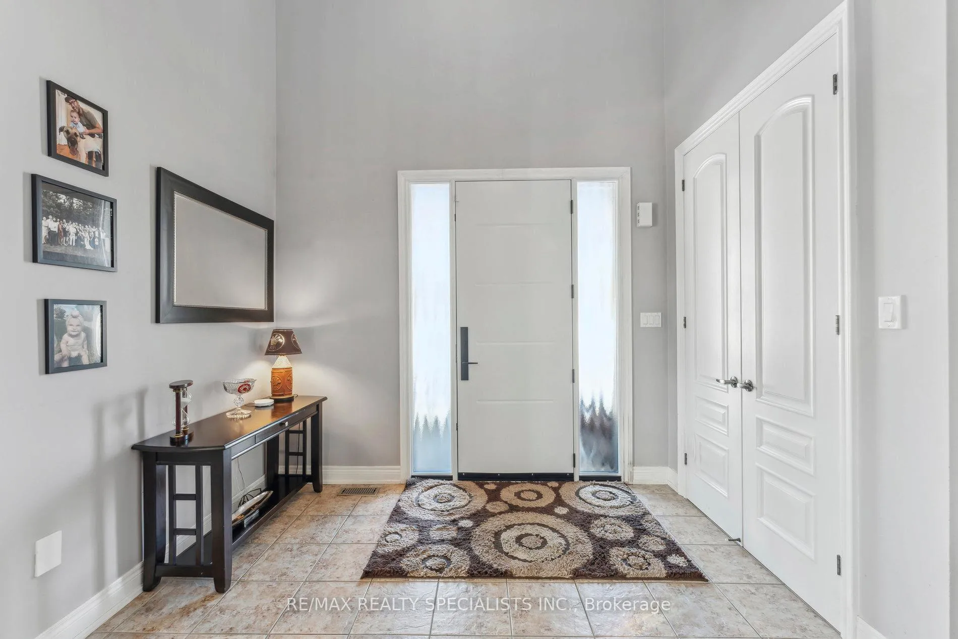 Photo 39 of 9 Flanders Road, Brampton, Credit Valley — HOMEH