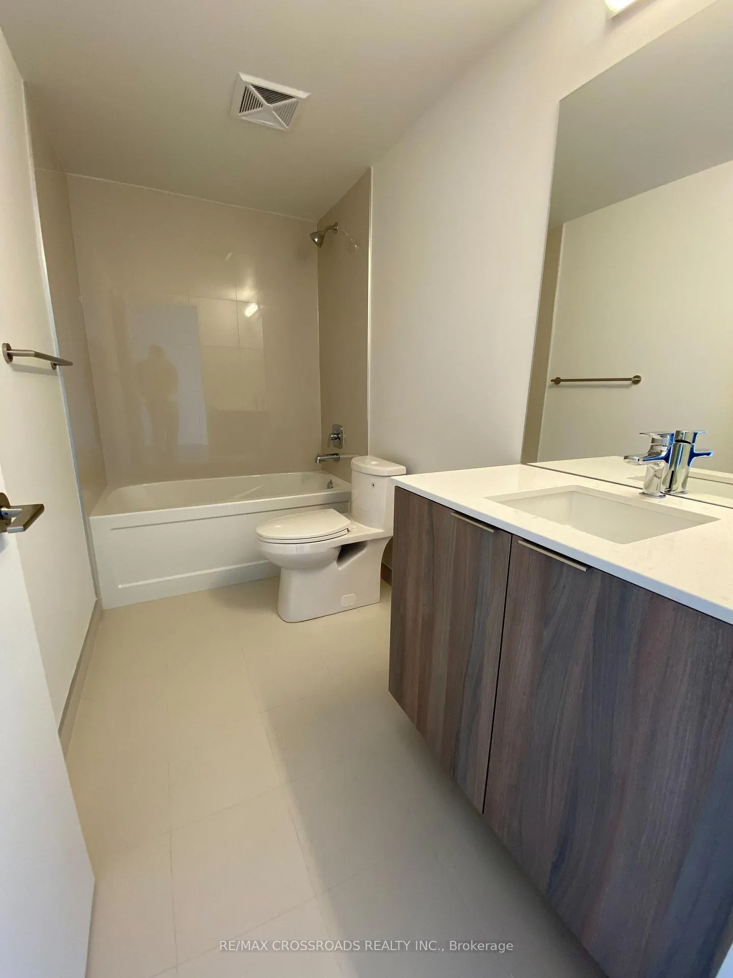 Photo 11 of Unit 1214, 158 Front Street E, Toronto, Moss Park — HOMEH