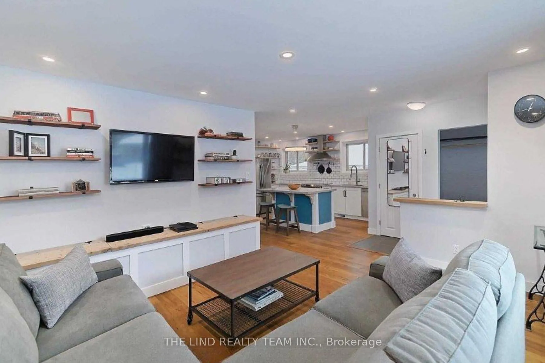 Photo 6 of 78 Richardson Drive, Aurora, Aurora Highlands — HOMEH