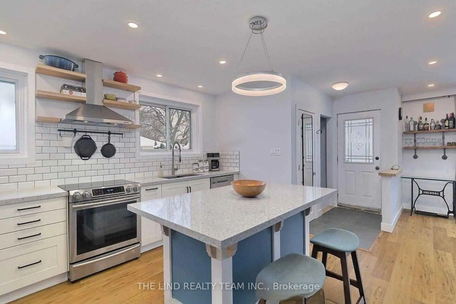 Photo 9 of 78 Richardson Drive, Aurora, Aurora Highlands — HOMEH