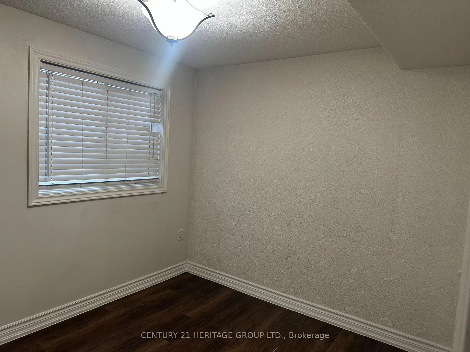 Photo 6 of Unit 5, 85 Goodwin Drive, Barrie, Painswick South — HOMEH