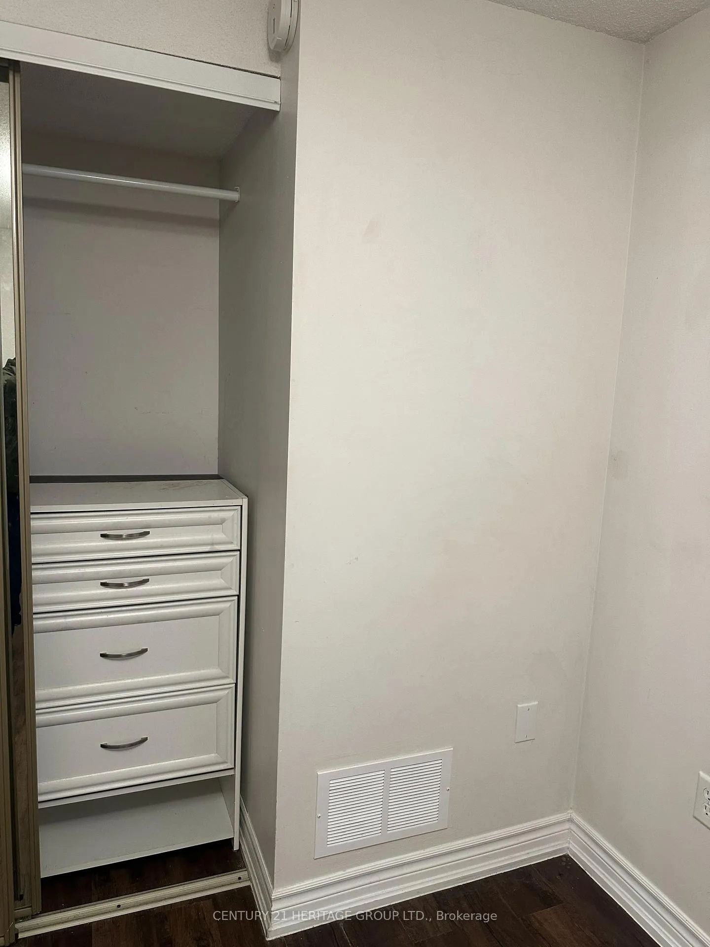 Photo 9 of Unit 5, 85 Goodwin Drive, Barrie, Painswick South — HOMEH