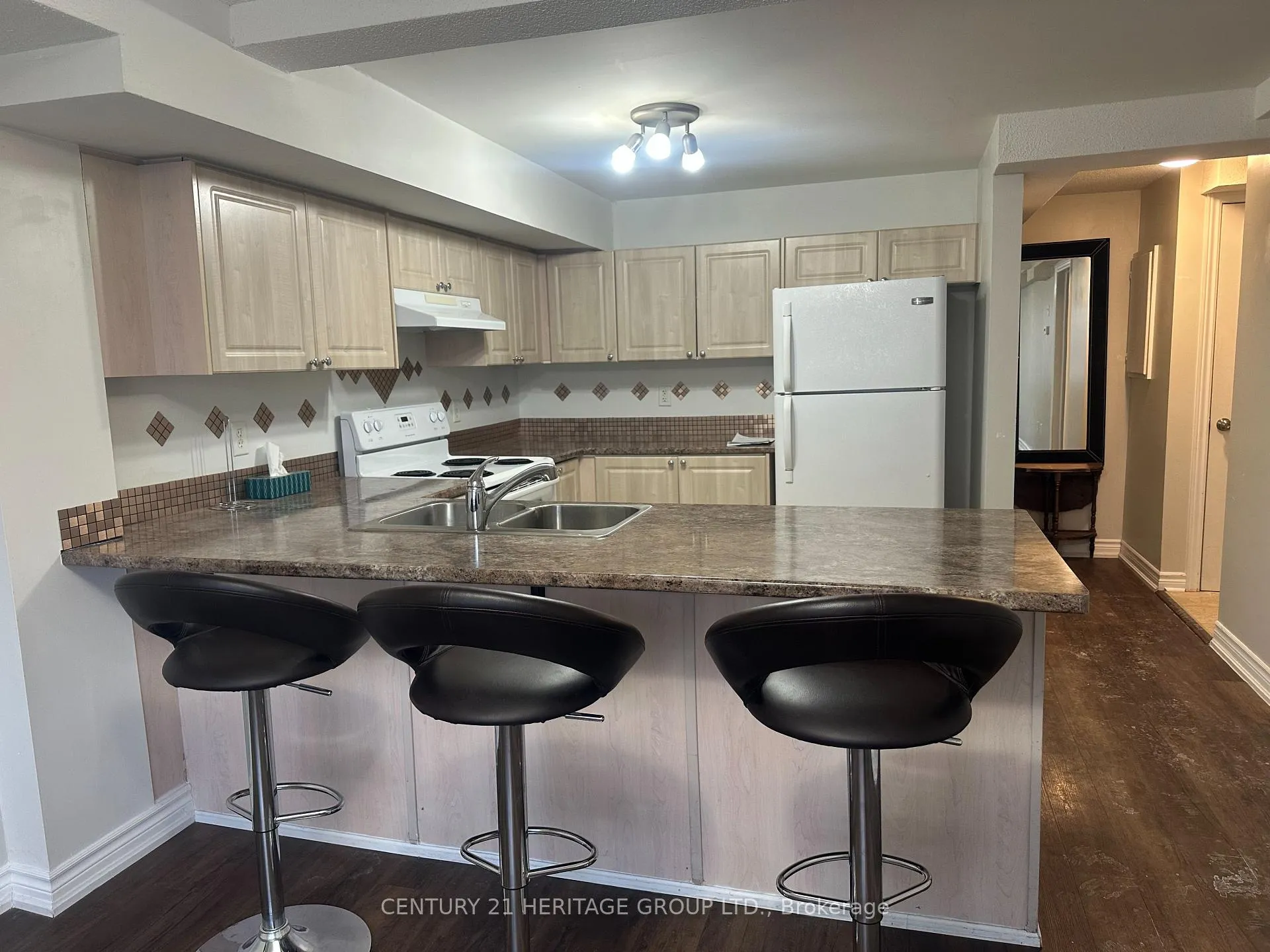 Photo 10 of Unit 5, 85 Goodwin Drive, Barrie, Painswick South — HOMEH