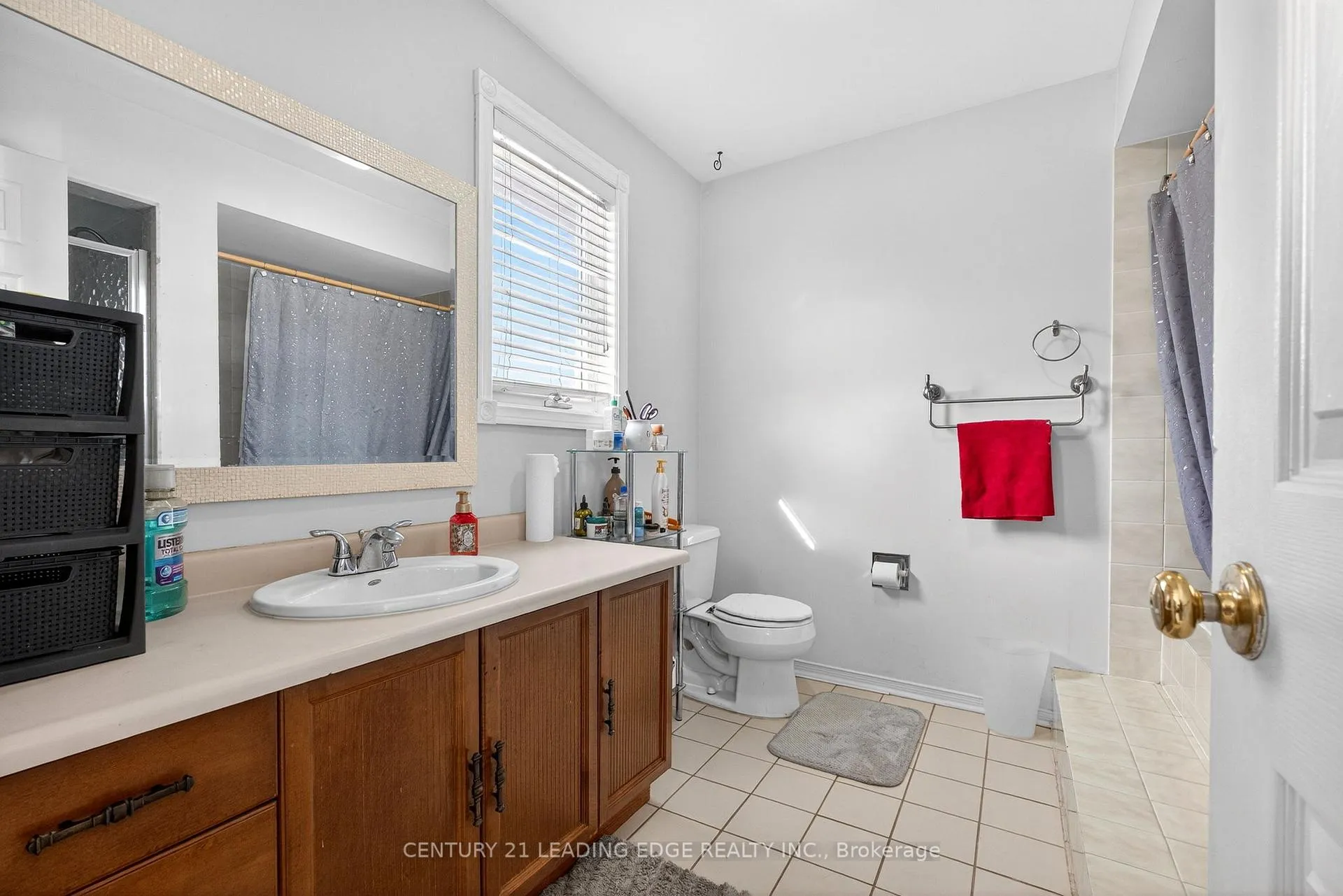 Photo 26 of 41 Ritchie Avenue, Ajax, Central — HOMEH