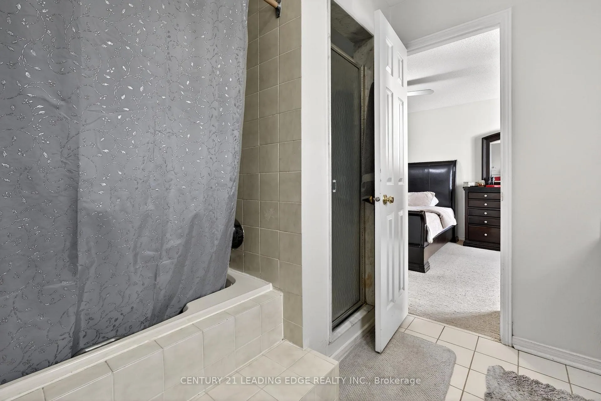 Photo 27 of 41 Ritchie Avenue, Ajax, Central — HOMEH