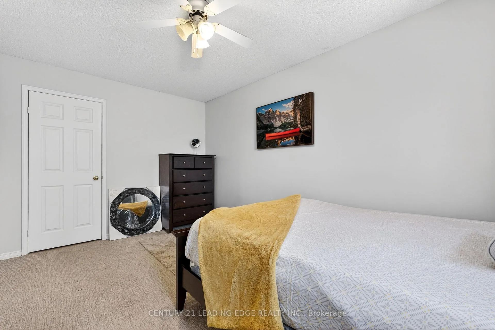 Photo 34 of 41 Ritchie Avenue, Ajax, Central — HOMEH