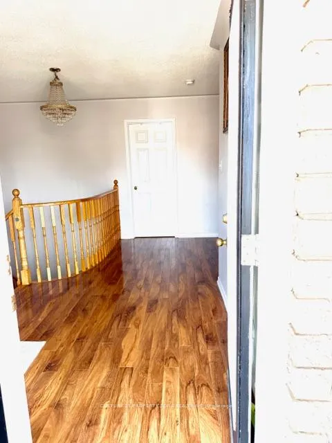 Photo 14 of 11 Kettlewell Crescent, Brampton, Sandringham-Wellington — HOMEH