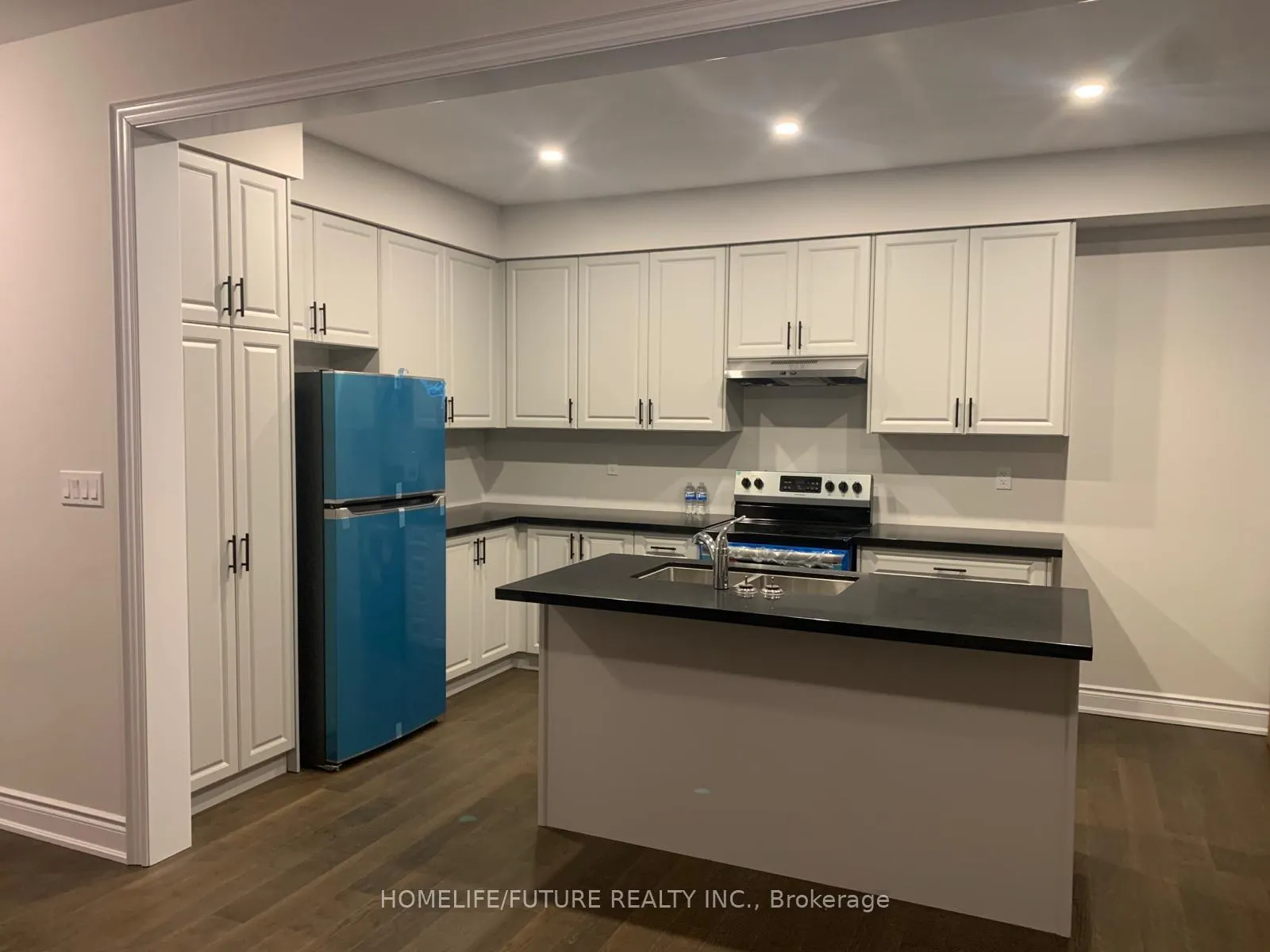 Photo 3 of 14 Philip Joseph Lane, Uxbridge — HOMEH