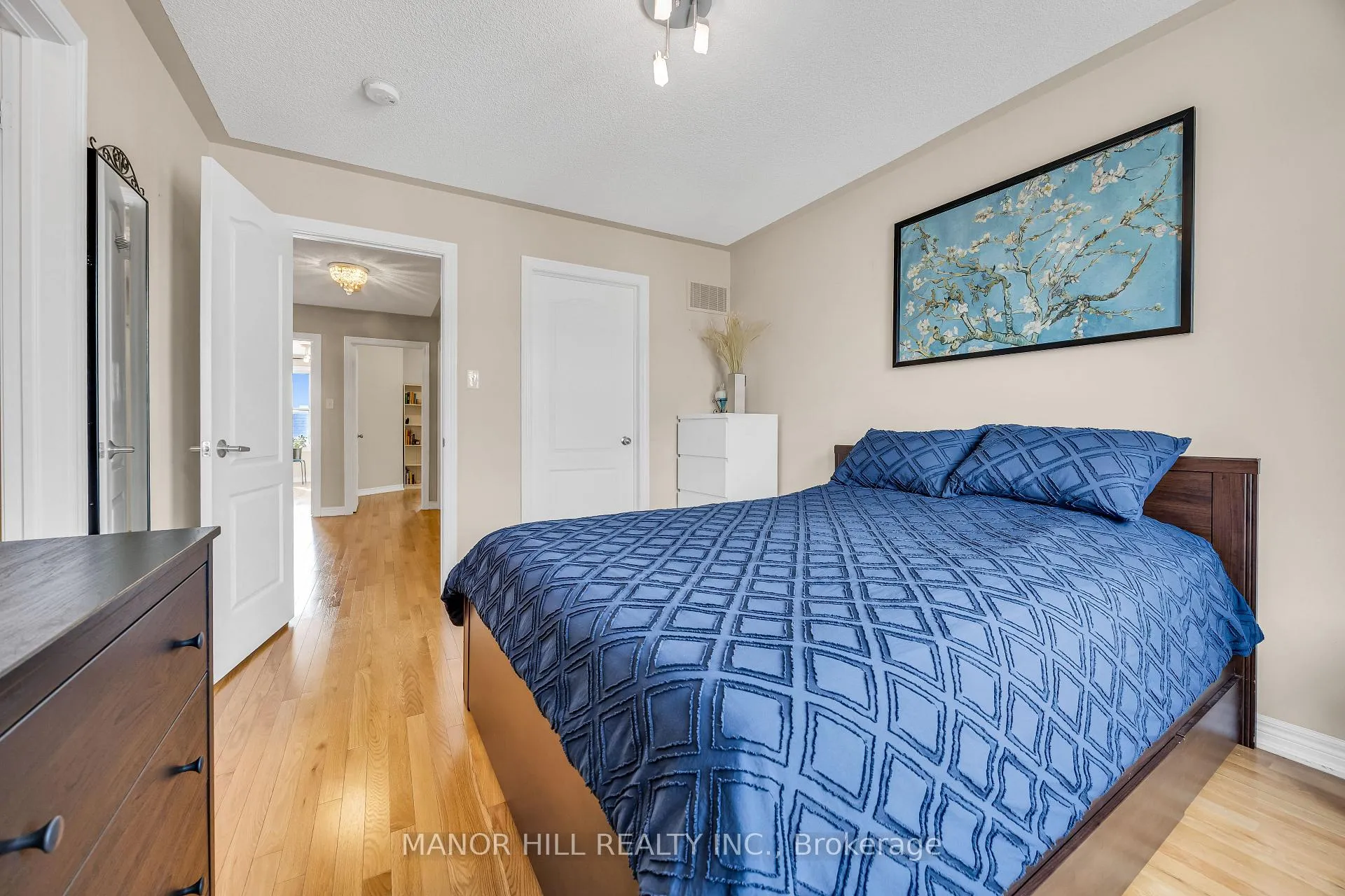 Photo 20 of Unit 12, 10 Porter Avenue W, Vaughan, West Woodbridge — HOMEH