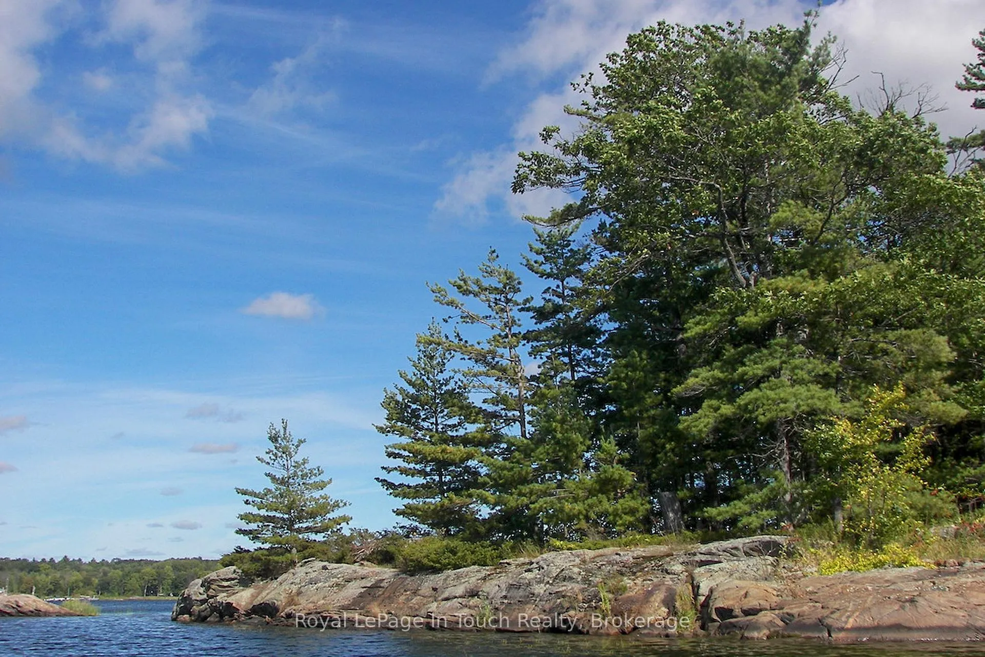 Photo 32 of 2 Island 880, Georgian Bay, Baxter — HOMEH