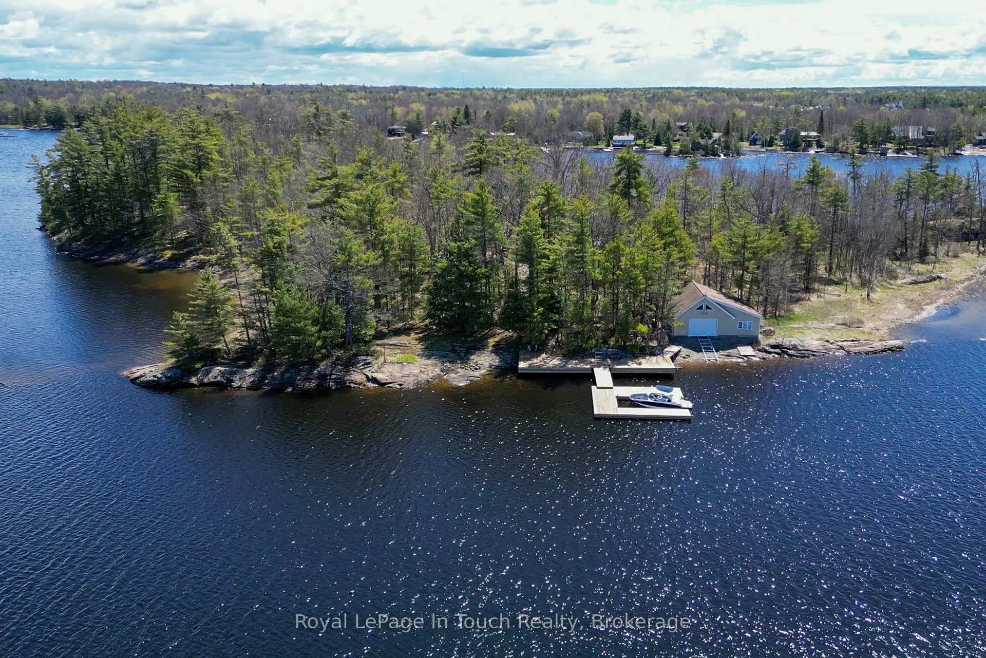Photo 24 of 2 Island 880, Georgian Bay, Baxter — HOMEH