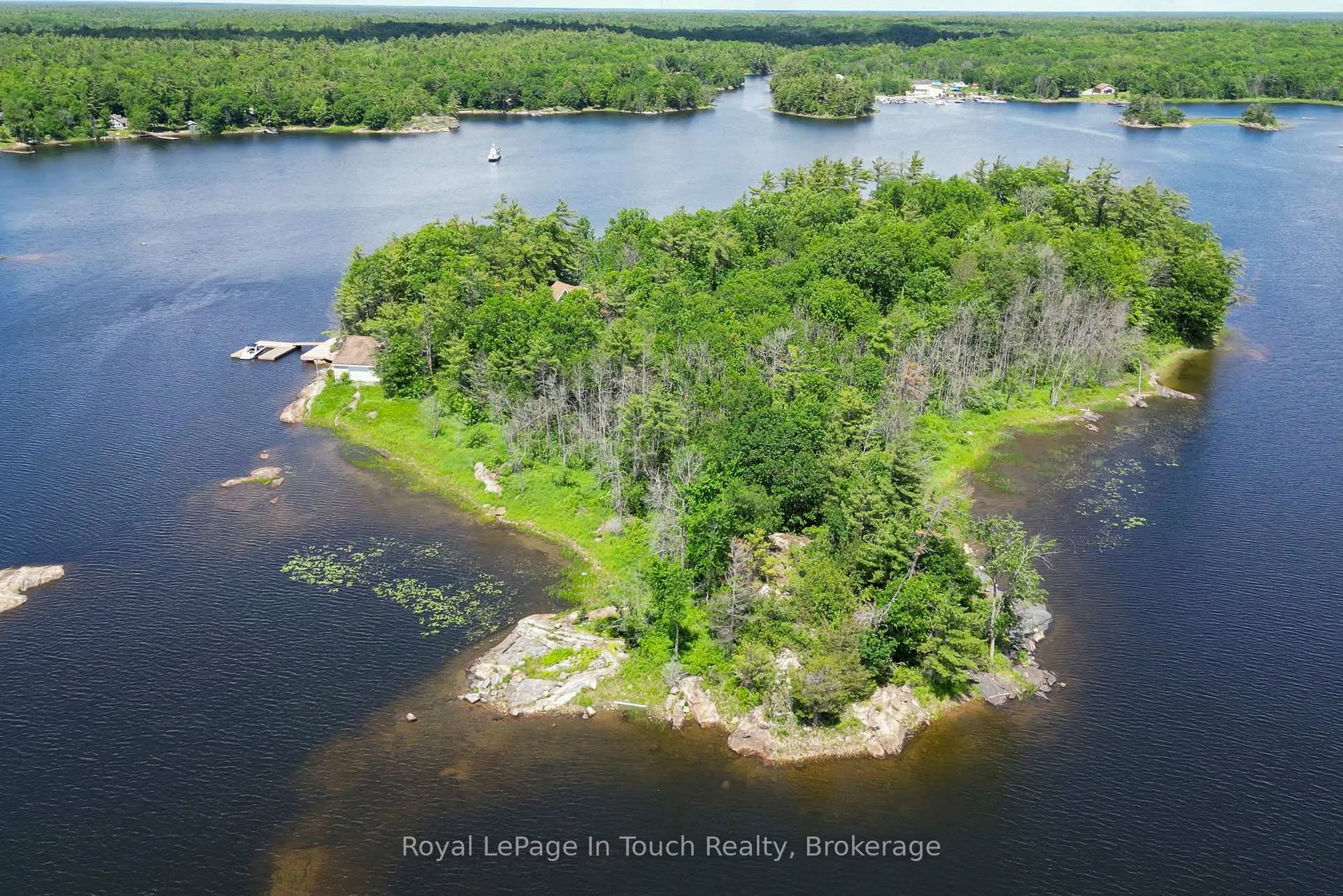 Photo 17 of 2 Island 880, Georgian Bay, Baxter — HOMEH