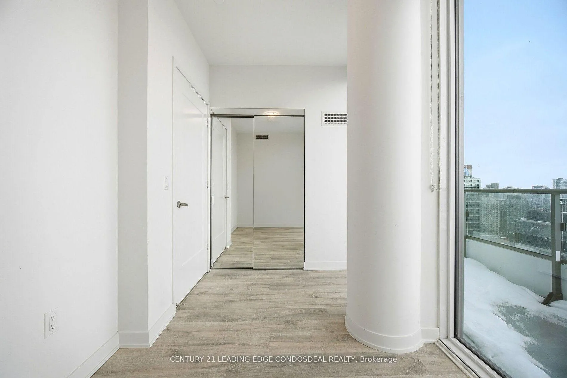 Photo 31 of Unit PH3007, 70 Princess Street, Toronto, Waterfront Communities — HOMEH