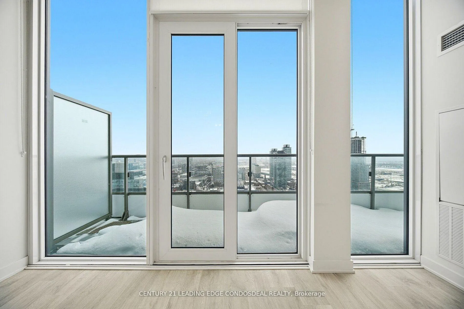 Photo 33 of Unit PH3007, 70 Princess Street, Toronto, Waterfront Communities — HOMEH