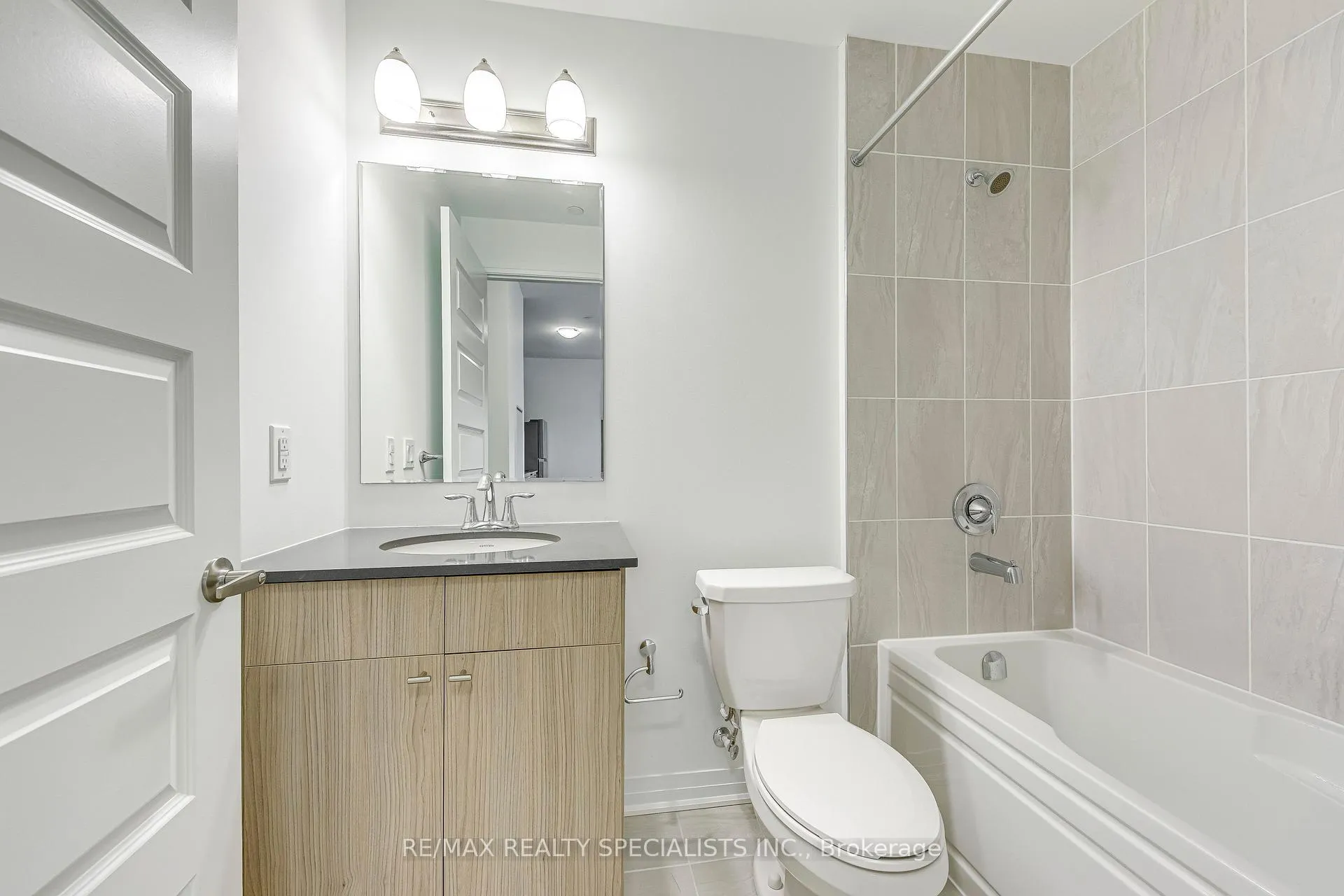 Photo 24 of Unit 120, 480 Gordon Krantz Avenue, Milton, Walker — HOMEH