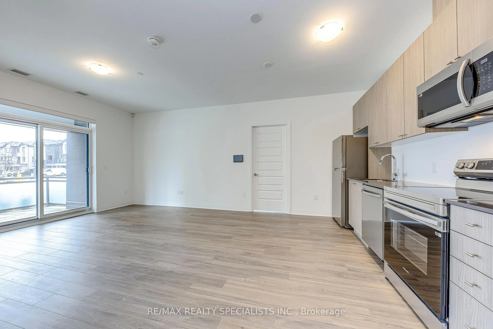Photo 32 of Unit 120, 480 Gordon Krantz Avenue, Milton, Walker — HOMEH
