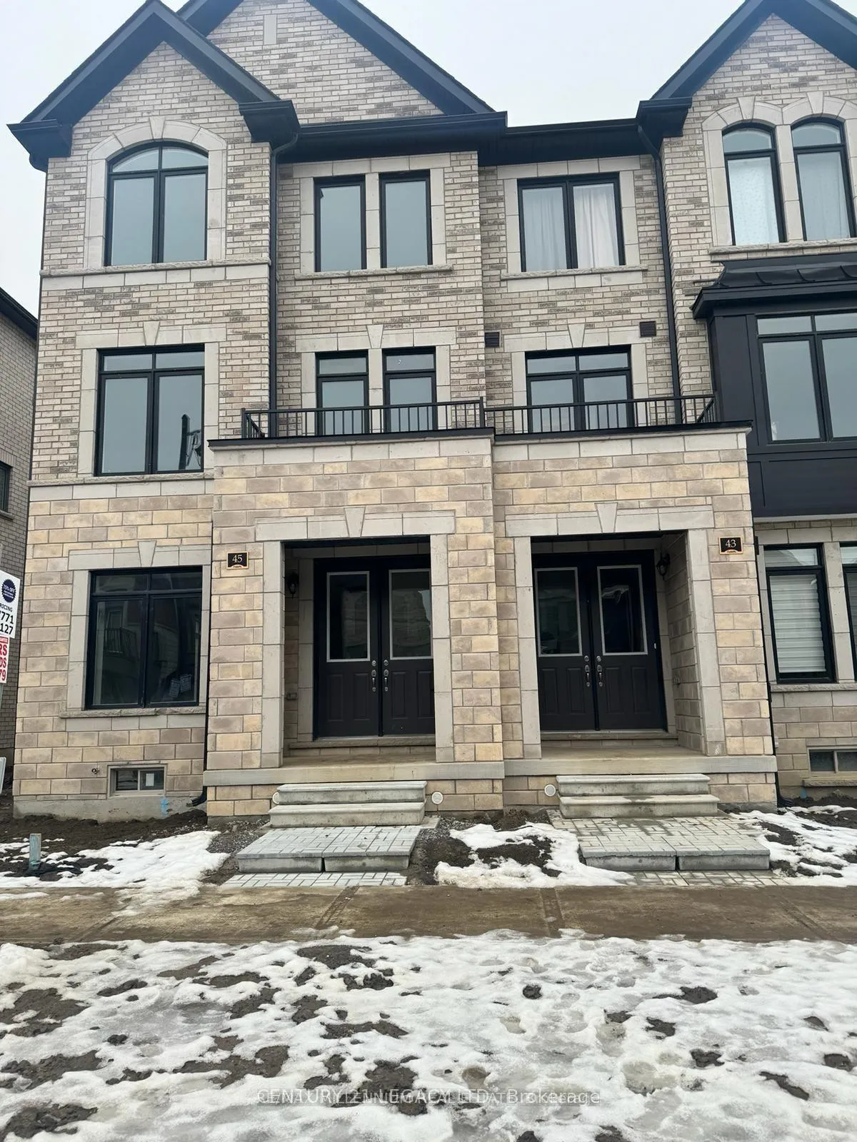 Front of 45 Minnock Street