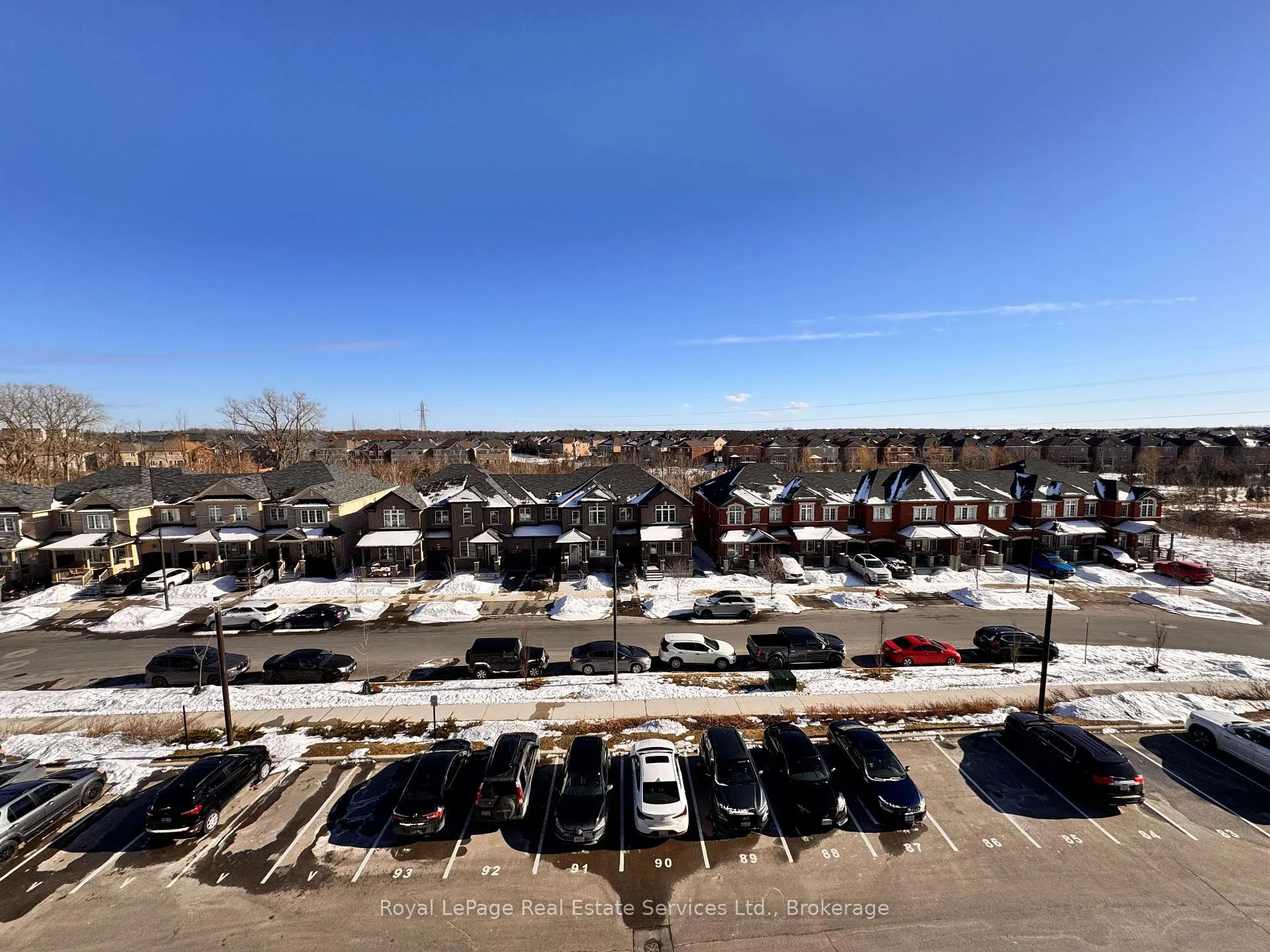Photo 2 of Unit 429, 450 Dundas Street E, Hamilton, Waterdown — HOMEH