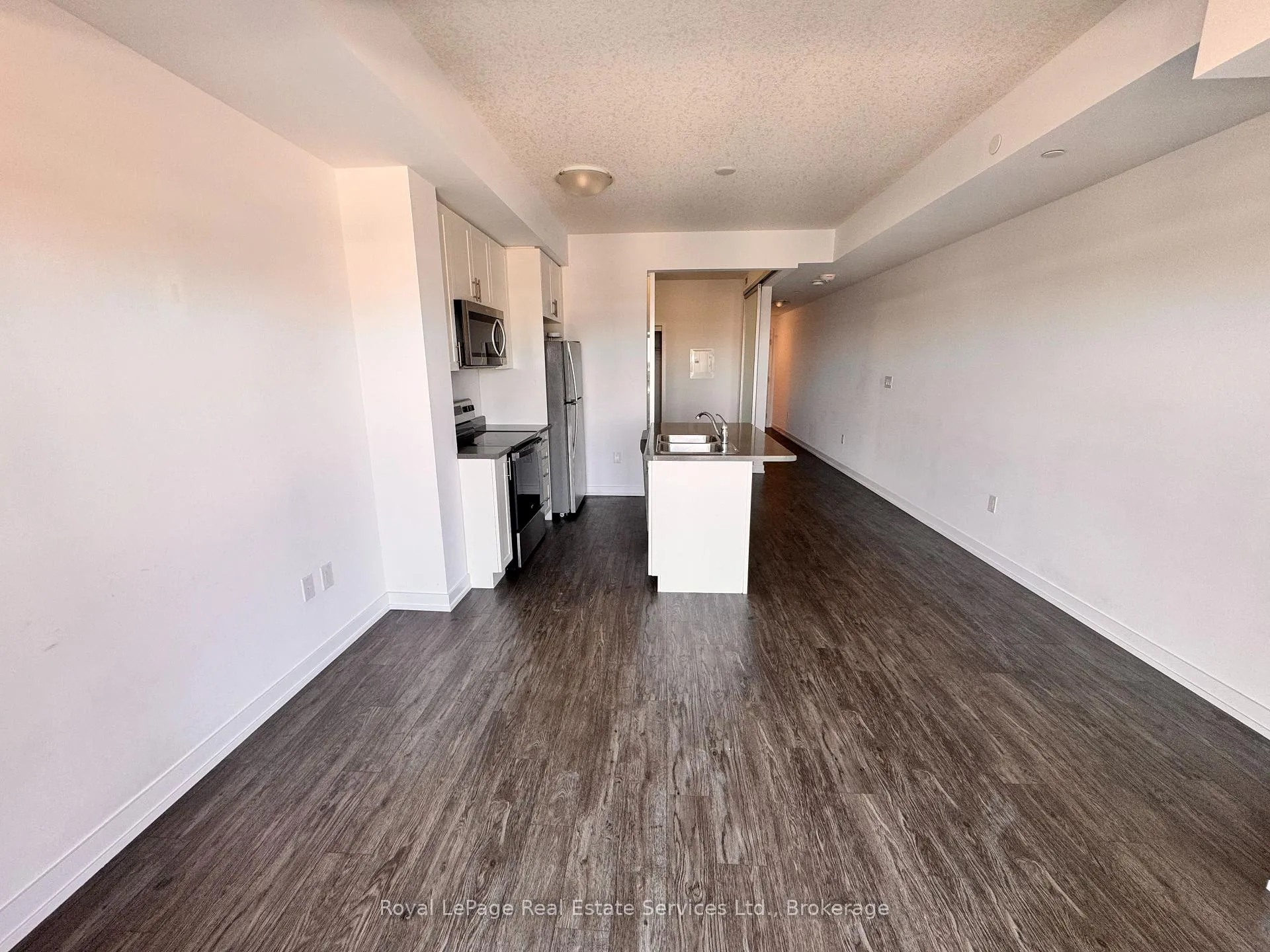 Photo 8 of Unit 429, 450 Dundas Street E, Hamilton, Waterdown — HOMEH