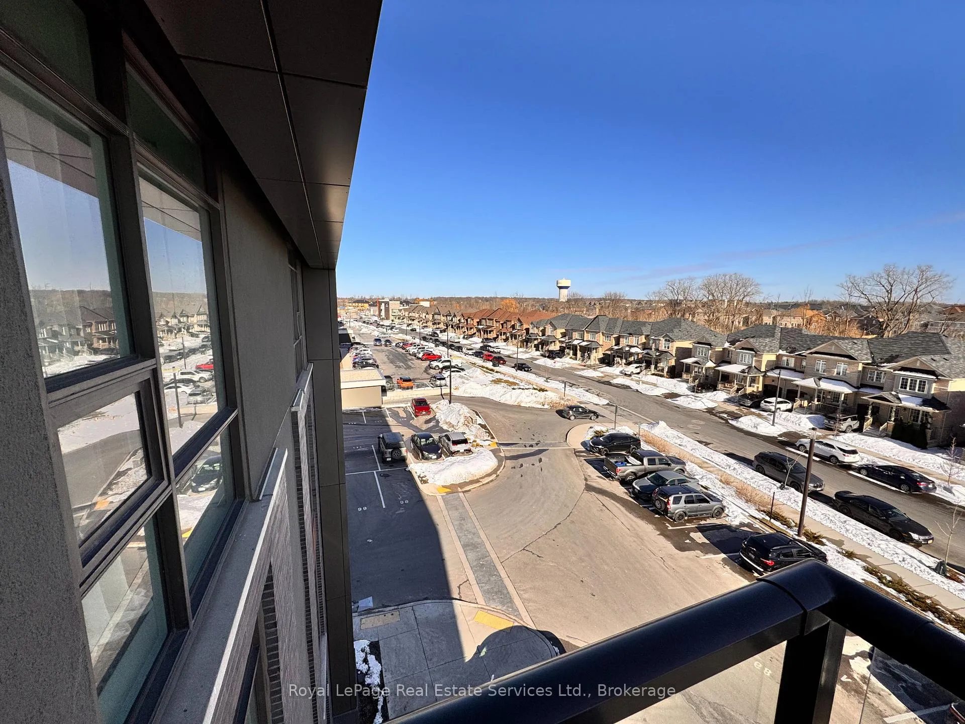 Photo 10 of Unit 429, 450 Dundas Street E, Hamilton, Waterdown — HOMEH