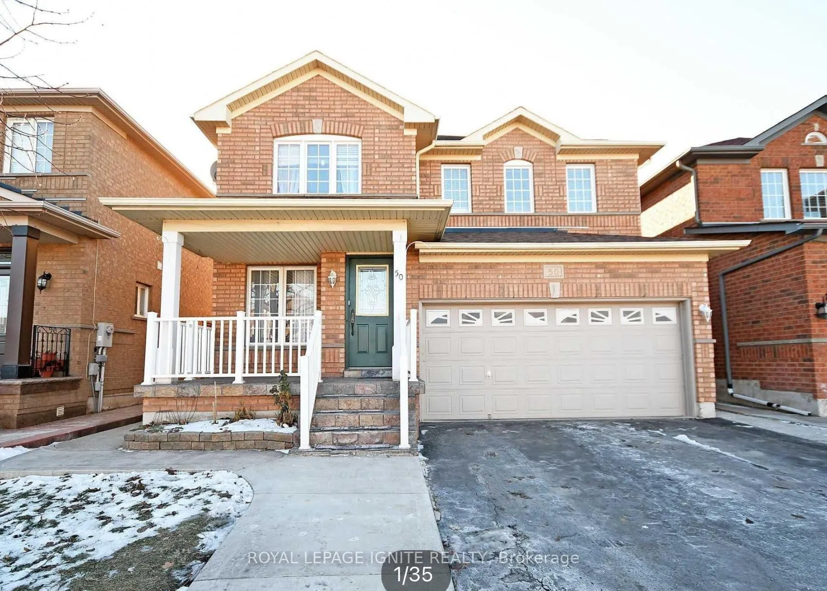 Front of Unit Bsmnt, 50 Leagate Street