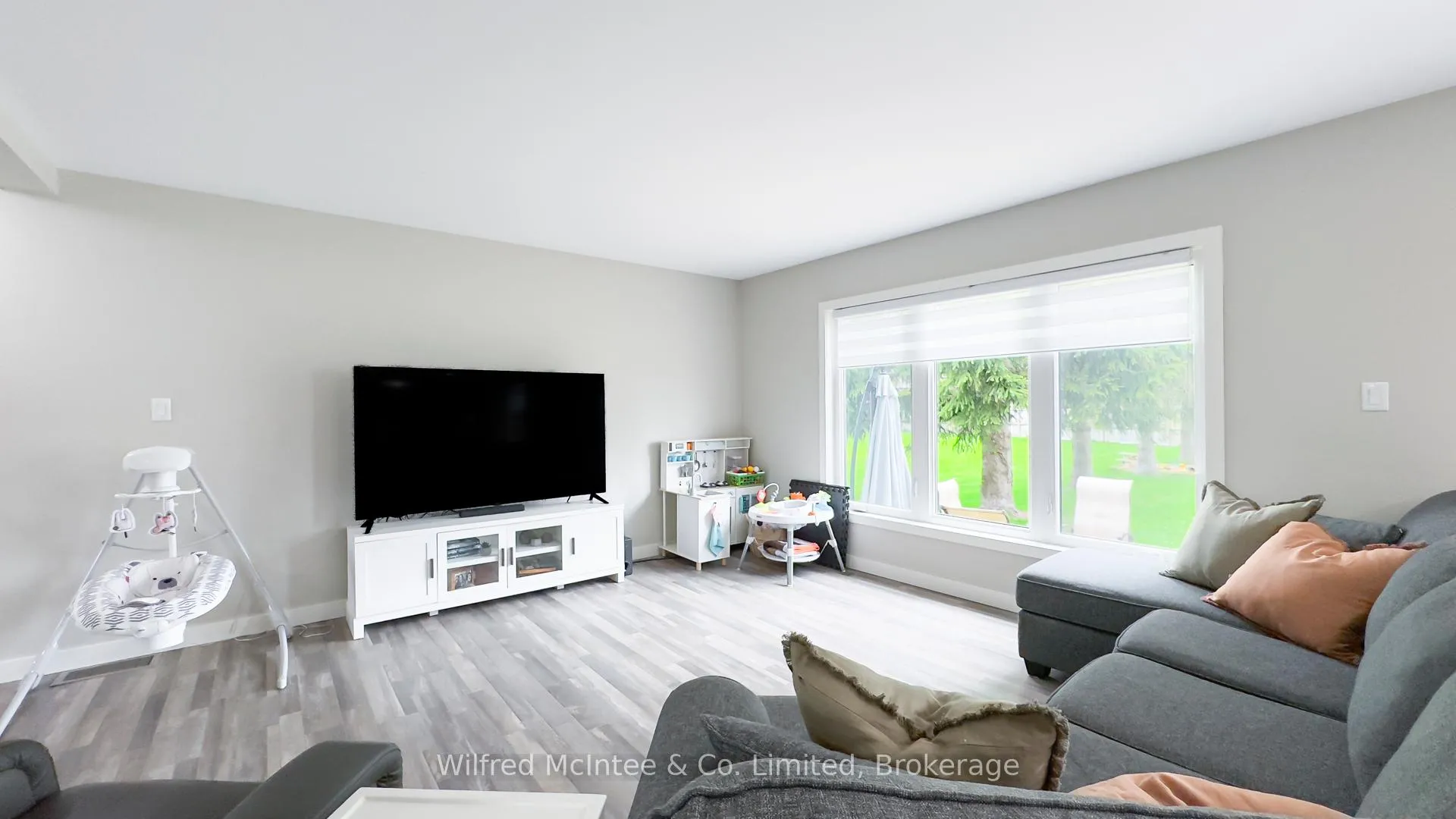 Photo 10 of 270 Albert Street, Huron East, Brussels — HOMEH