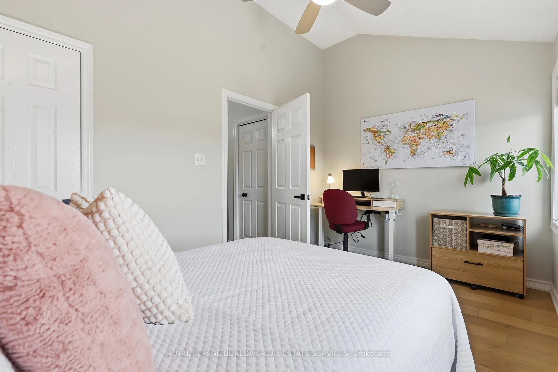 Photo 15 of Unit 56, 3480 Upper Middle Road, Burlington, Palmer — HOMEH