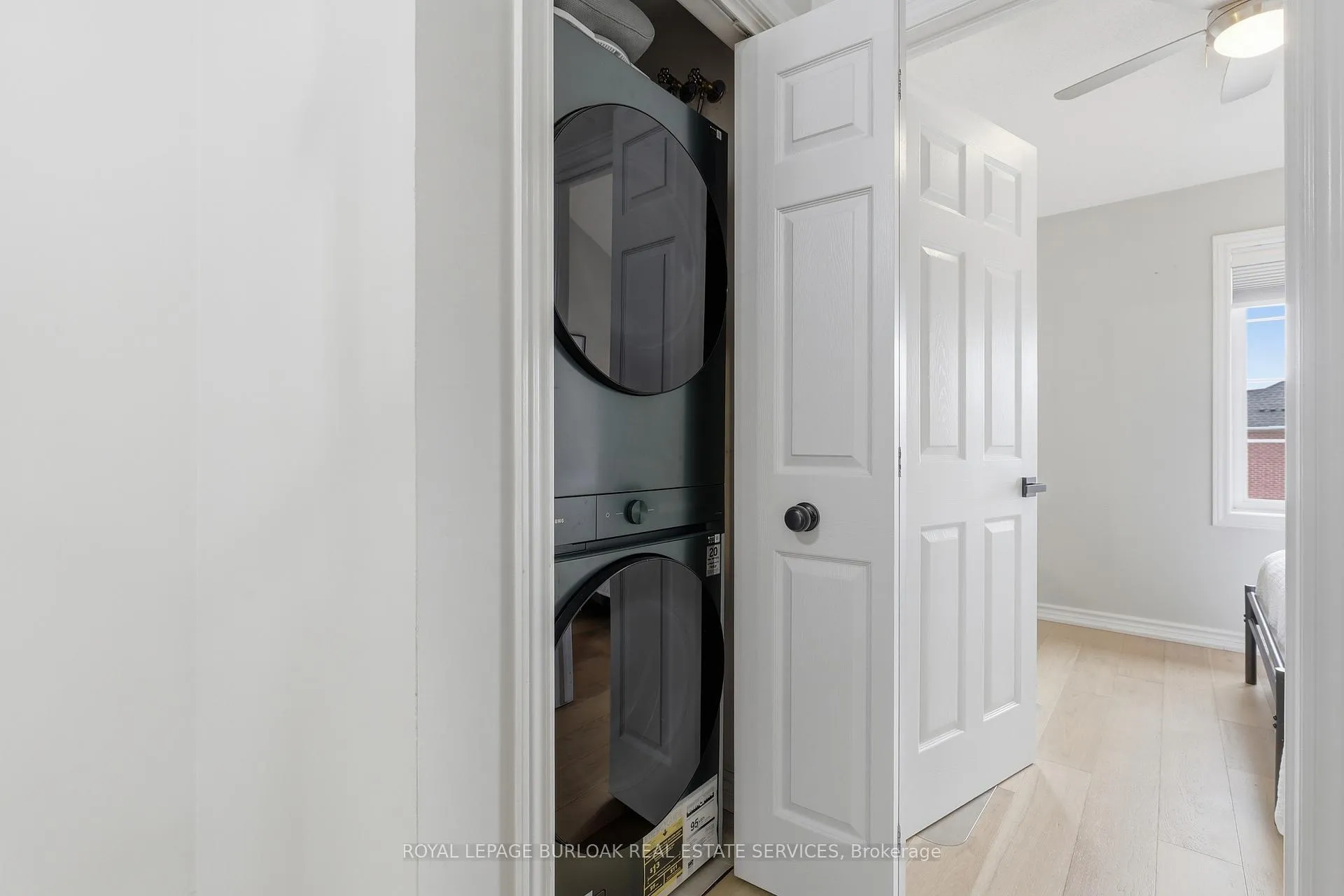 Photo 17 of Unit 56, 3480 Upper Middle Road, Burlington, Palmer — HOMEH