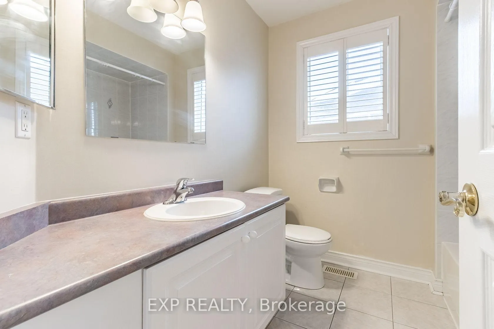 Photo 35 of 32 Pavin Crescent, Caledon, Bolton East — HOMEH