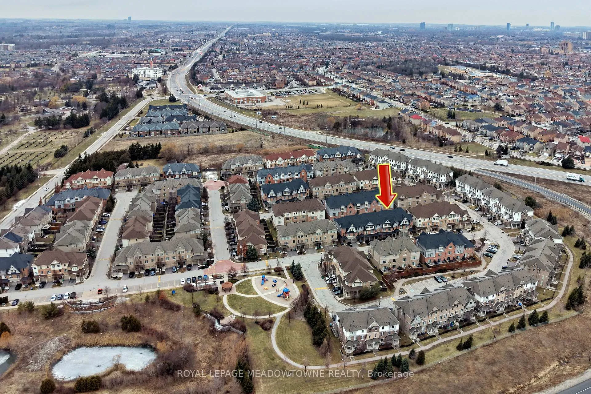 Photo 2 of 113 Cedar Lake Crescent, Brampton, Bram West — HOMEH
