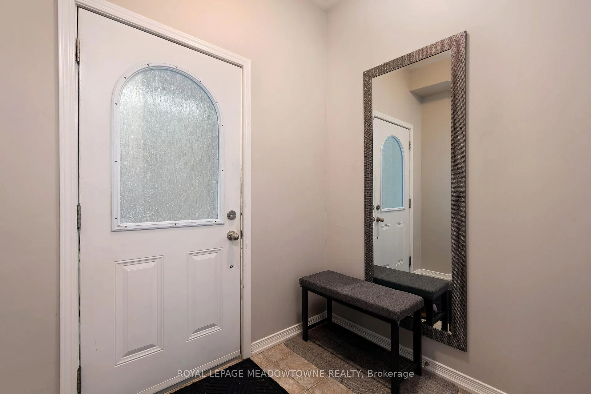 Photo 7 of 113 Cedar Lake Crescent, Brampton, Bram West — HOMEH