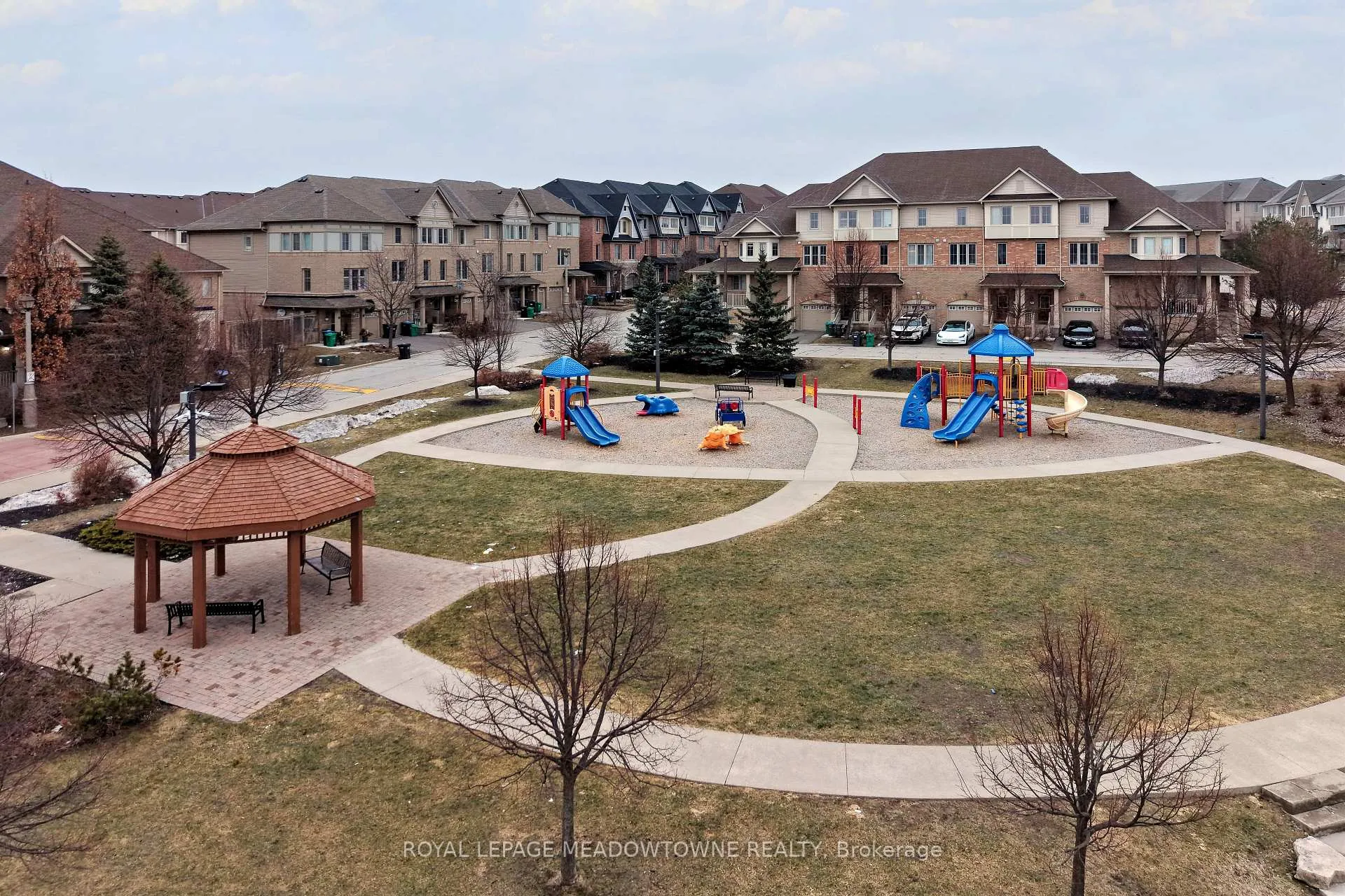 Photo 45 of 113 Cedar Lake Crescent, Brampton, Bram West — HOMEH