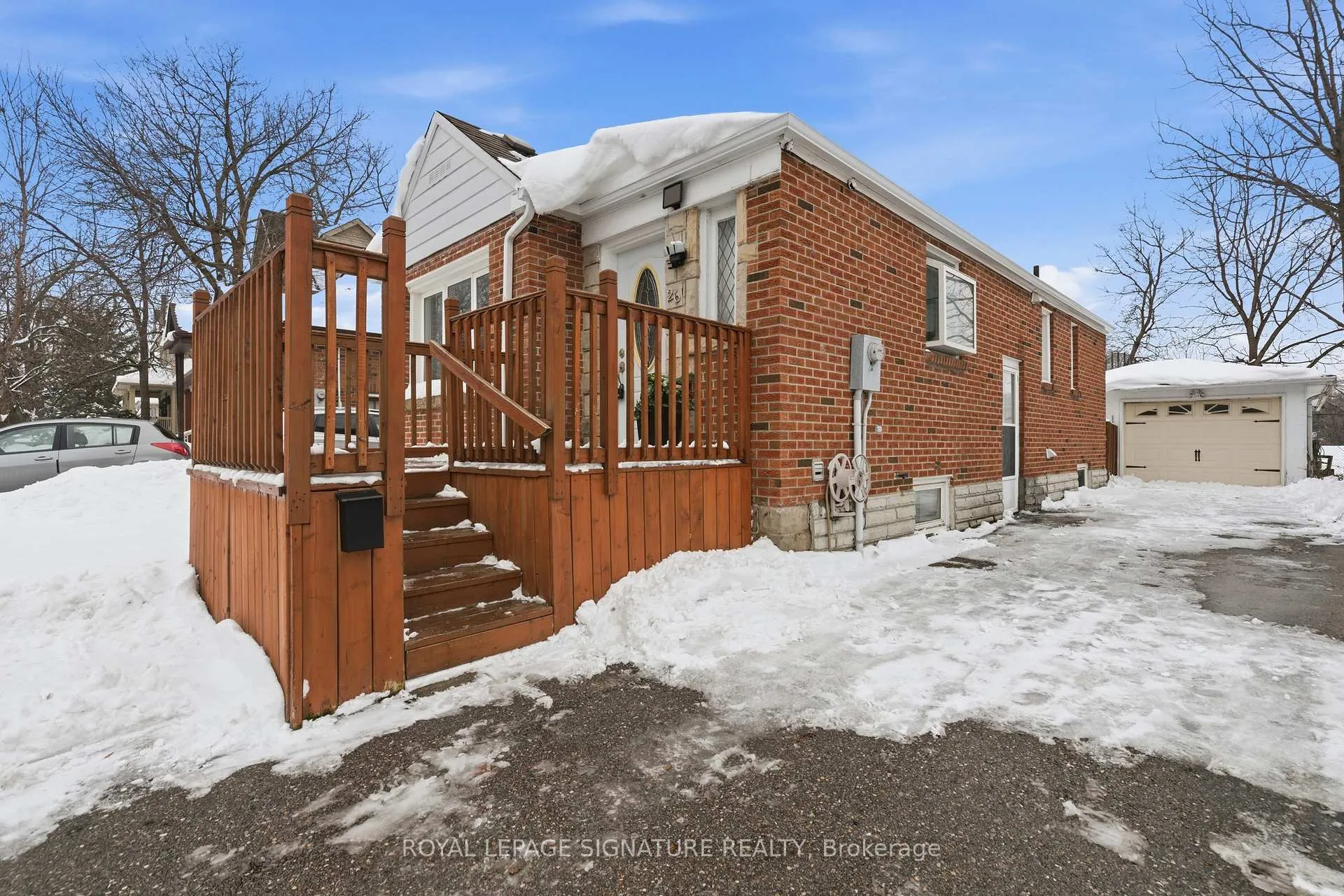 Photo 35 of 26 Guest Street, Brampton, Downtown Brampton — HOMEH