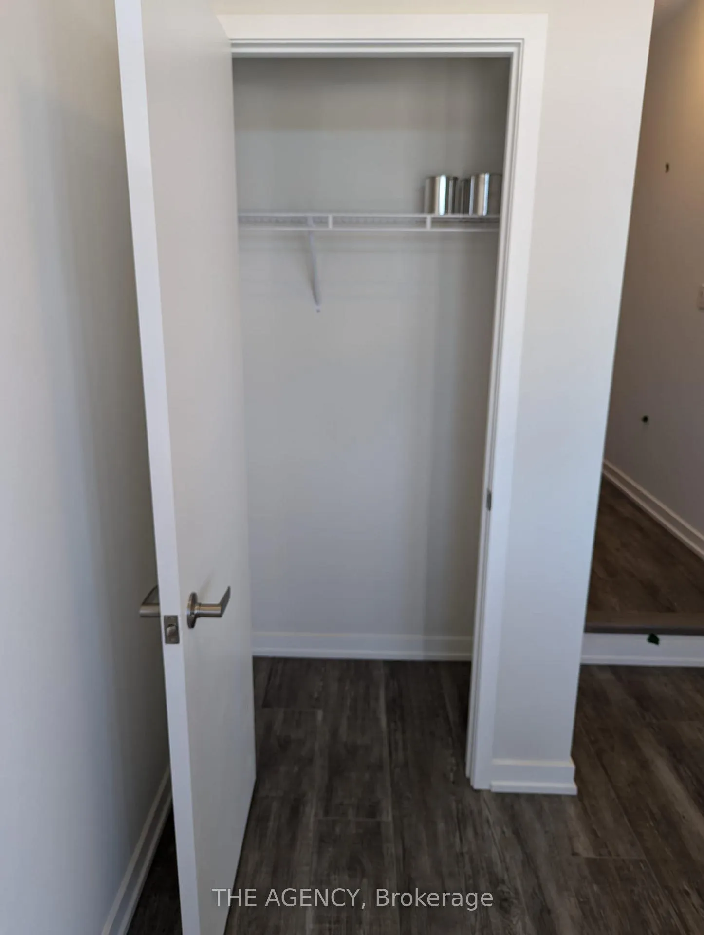 Photo 4 of 2036 Horace Duncan Crescent, Oshawa, Taunton — HOMEH