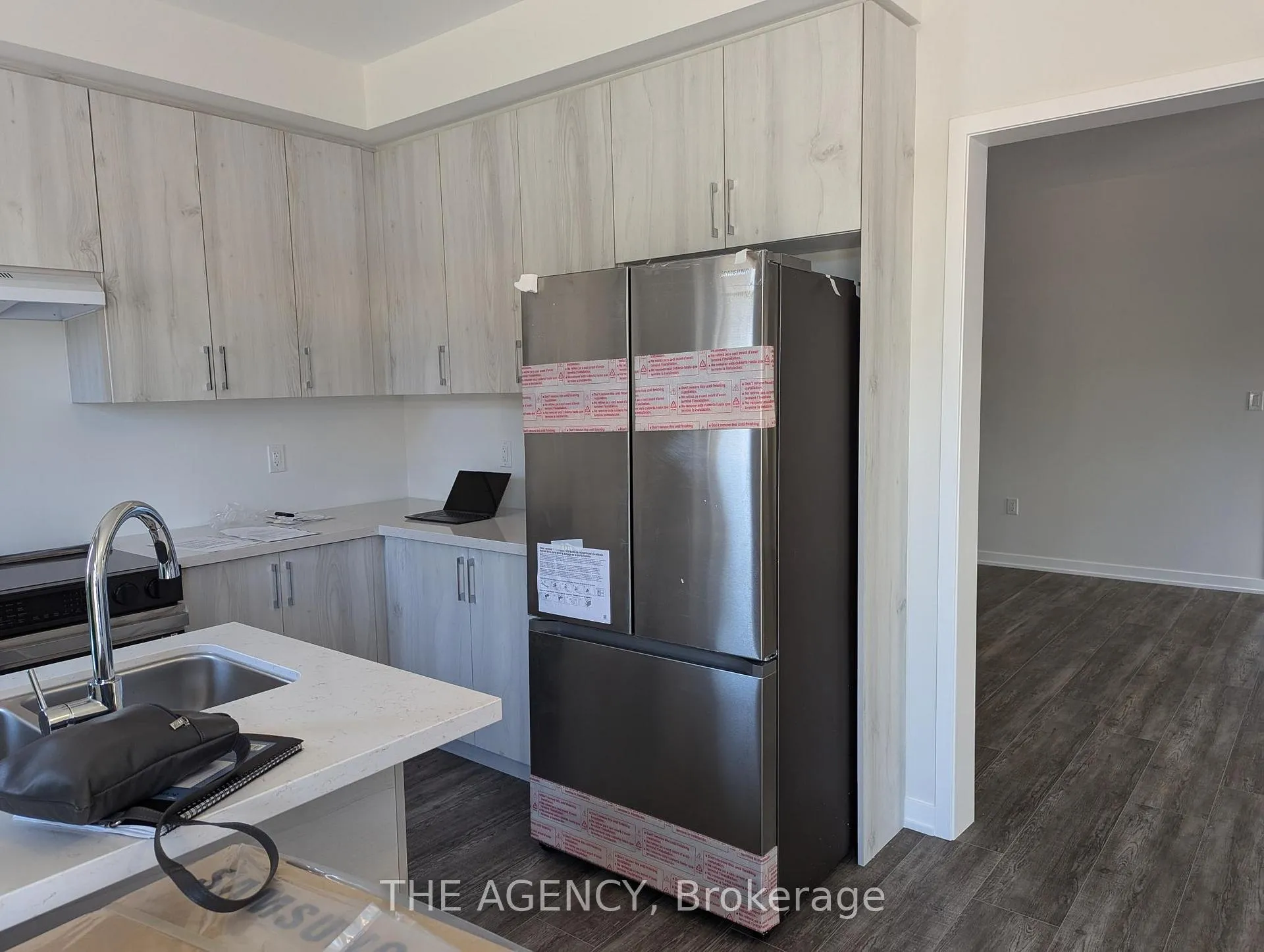 Photo 11 of 2036 Horace Duncan Crescent, Oshawa, Taunton — HOMEH