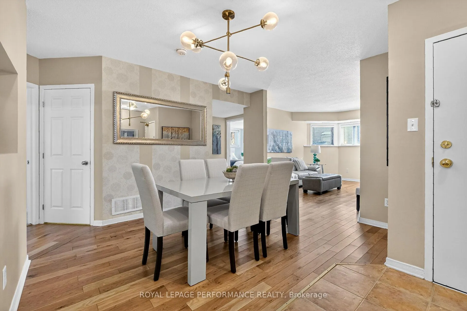 Photo 5 of Unit 2, 70 Briargate Private, Ottawa, Springridge/East Village — HOMEH