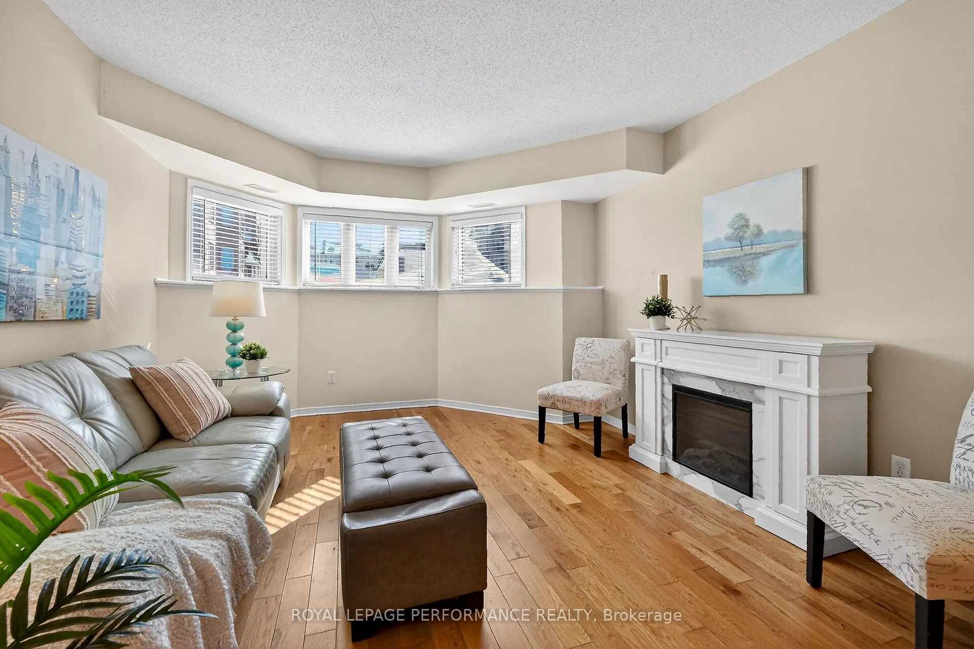 Photo 10 of Unit 2, 70 Briargate Private, Ottawa, Springridge/East Village — HOMEH