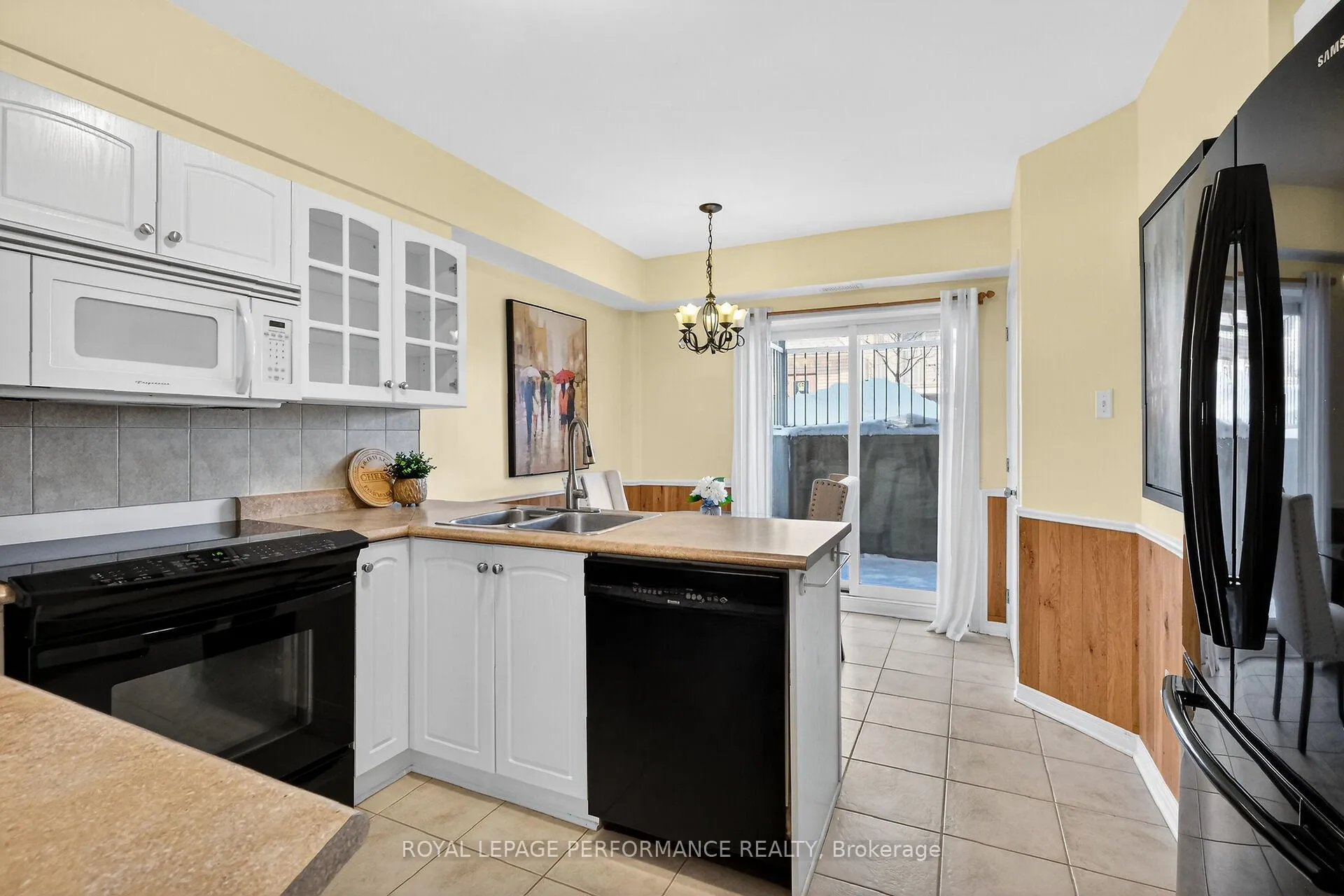 Photo 22 of Unit 2, 70 Briargate Private, Ottawa, Springridge/East Village — HOMEH