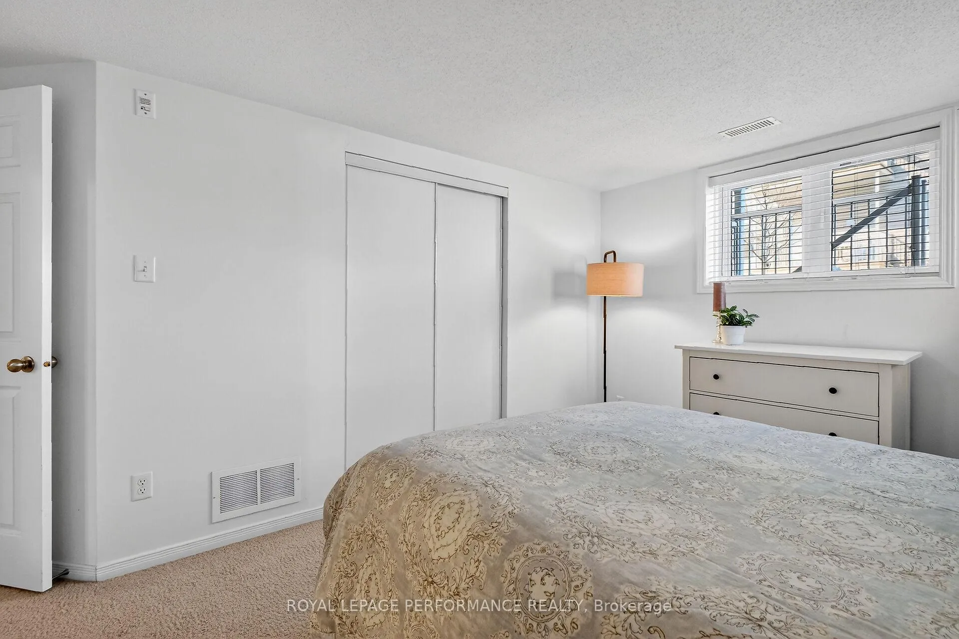 Photo 25 of Unit 2, 70 Briargate Private, Ottawa, Springridge/East Village — HOMEH