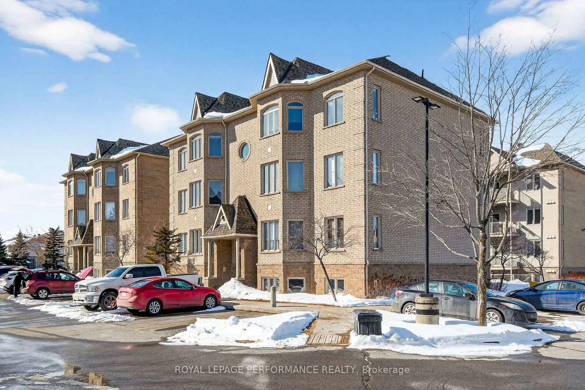 Photo 46 of Unit 2, 70 Briargate Private, Ottawa, Springridge/East Village — HOMEH