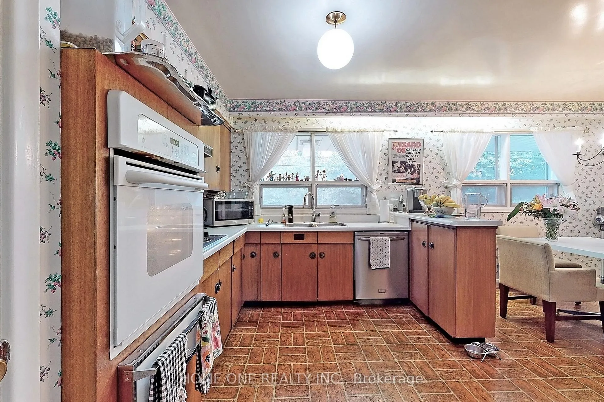 Photo 14 of 26 Harrison Road, North York, St. Andrew-Windfields — HOMEH