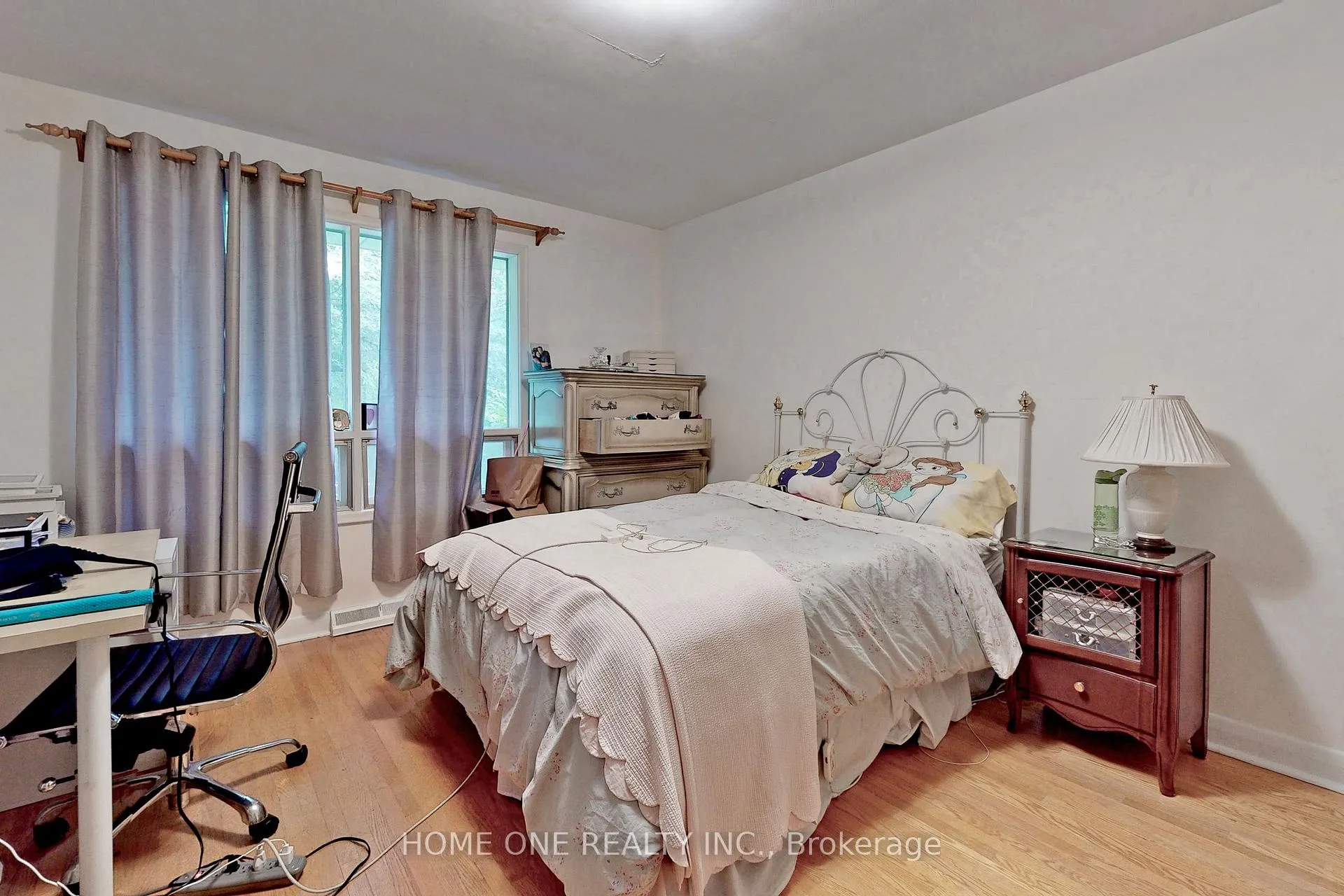 Photo 17 of 26 Harrison Road, North York, St. Andrew-Windfields — HOMEH
