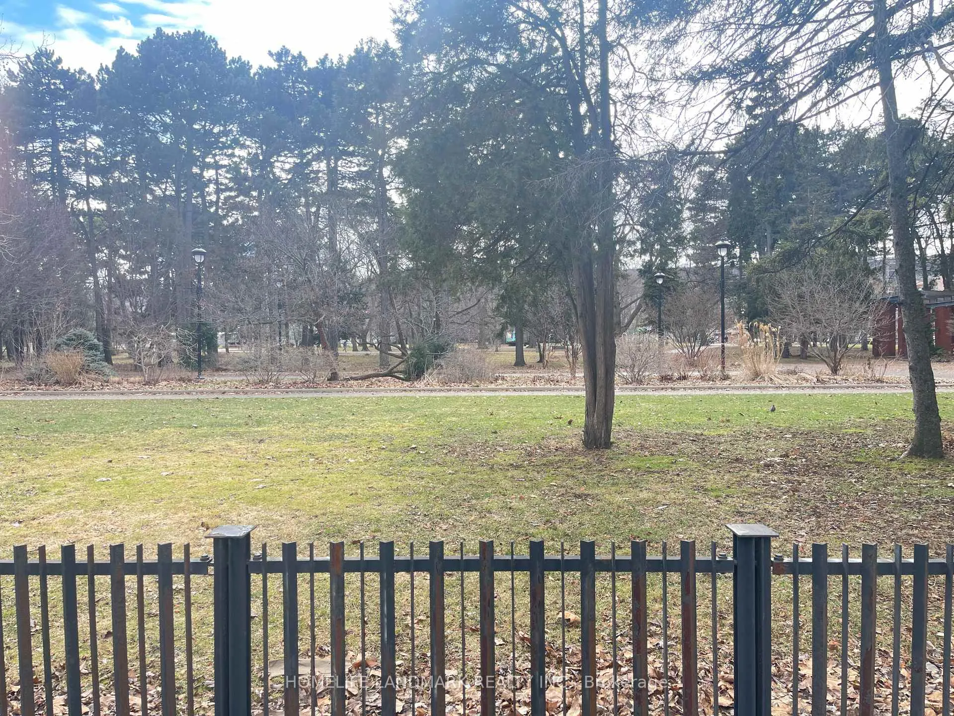 Photo 24 of Unit 3, 985 Main Street E, Hamilton, Crown Point — HOMEH