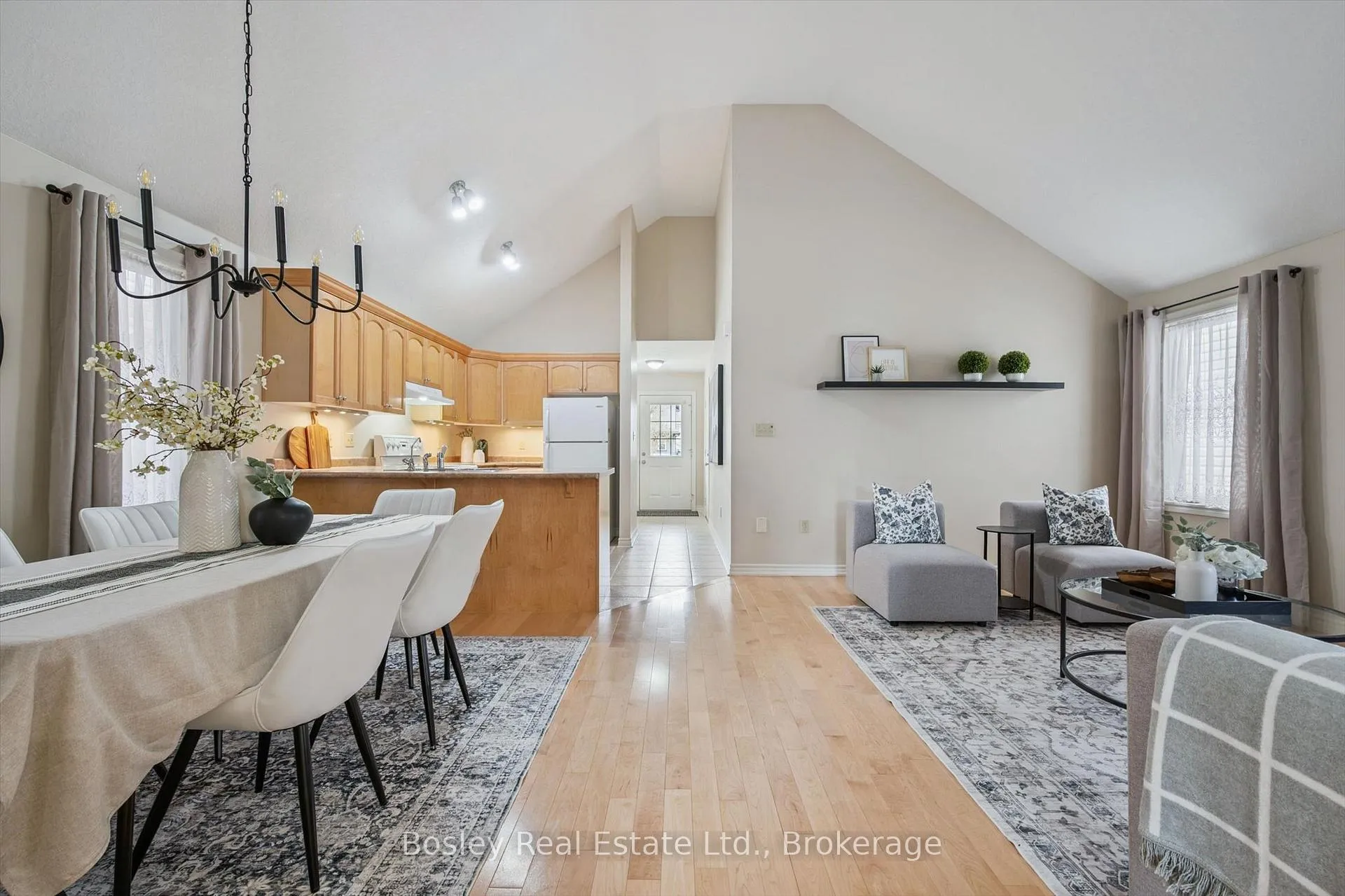 Photo 14 of 12 Sinclair Street, Guelph, Pineridge/Westminster Woods — HOMEH