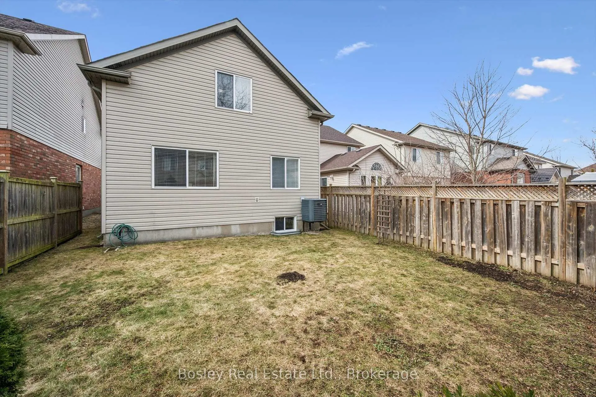 Photo 36 of 12 Sinclair Street, Guelph, Pineridge/Westminster Woods — HOMEH